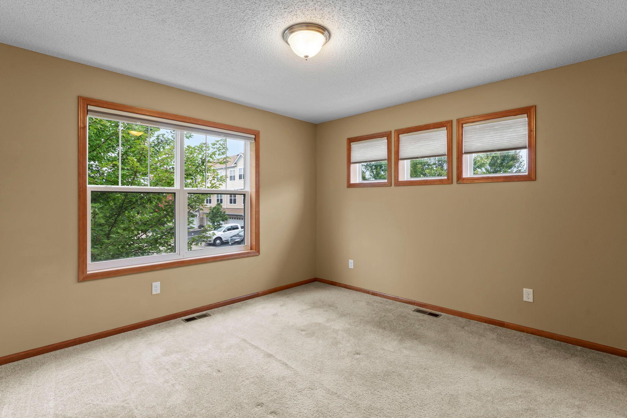 1826 Colonial Lane Unit: 4