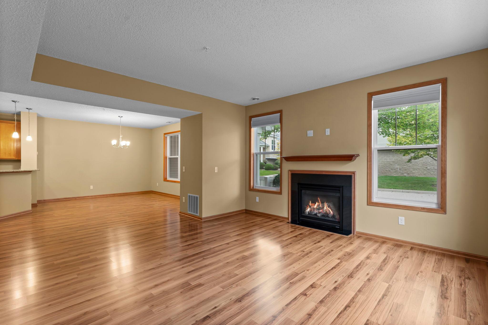 1826 Colonial Lane Unit: 4
