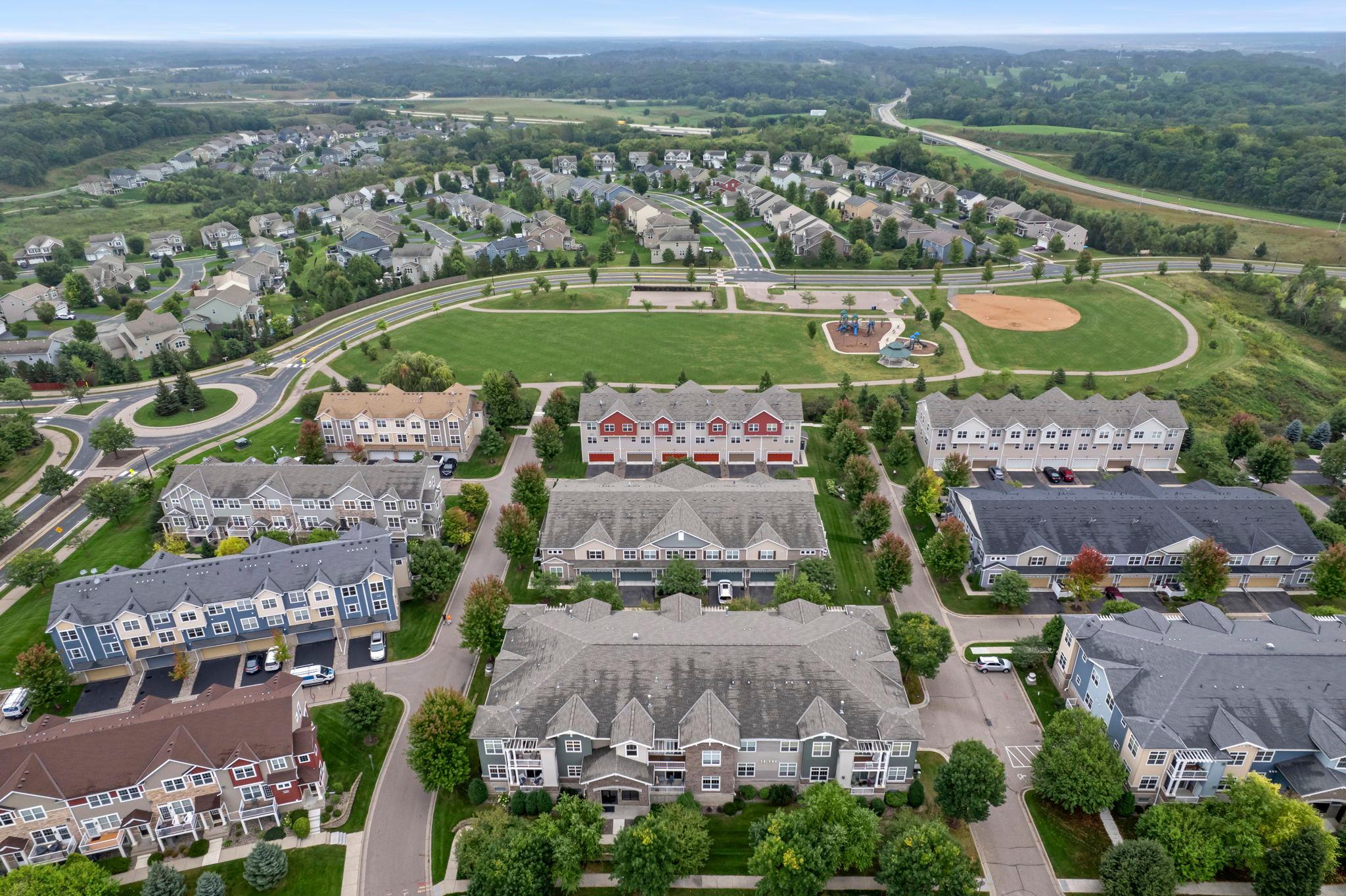 1826 Colonial Lane Unit: 4