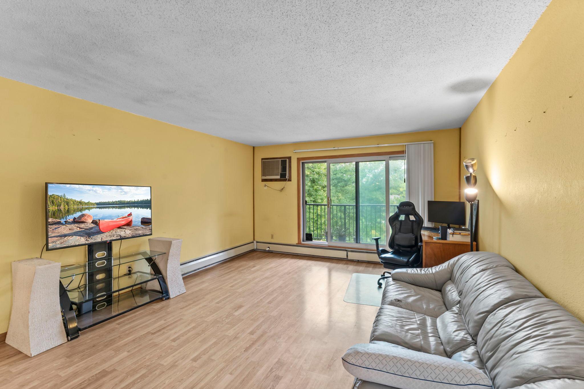 3155 Coachman Road Unit: 409