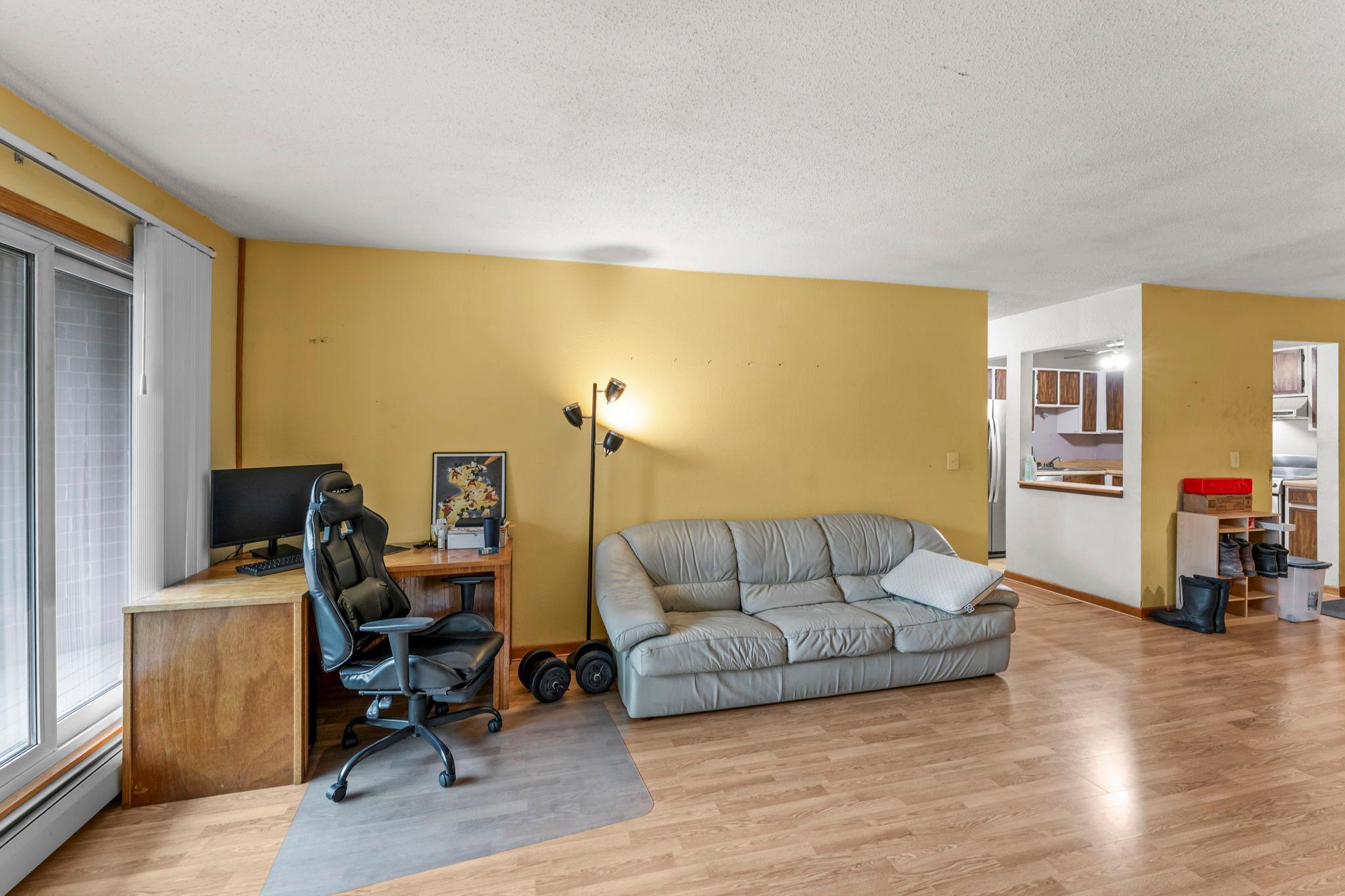 3155 Coachman Road Unit: 409