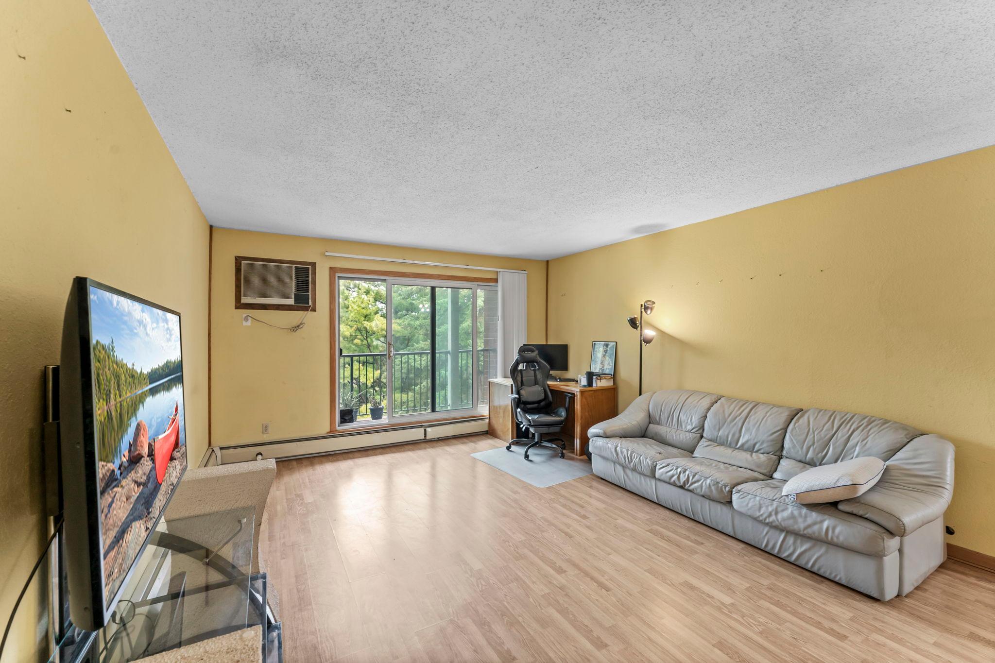 3155 Coachman Road Unit: 409