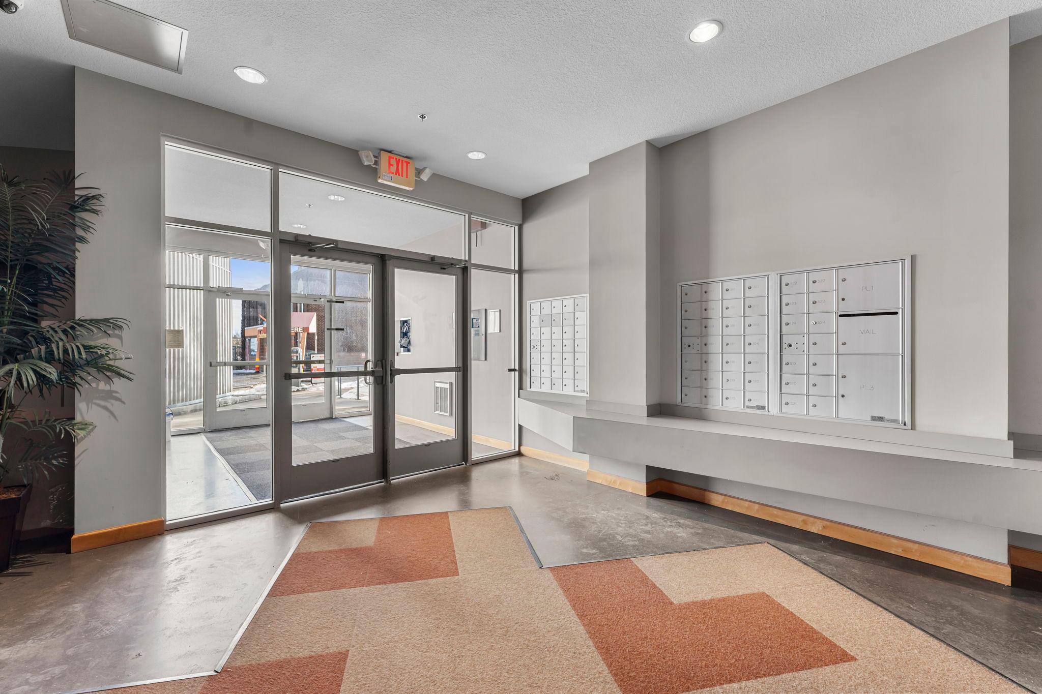 2650 University Avenue W Unit: 314