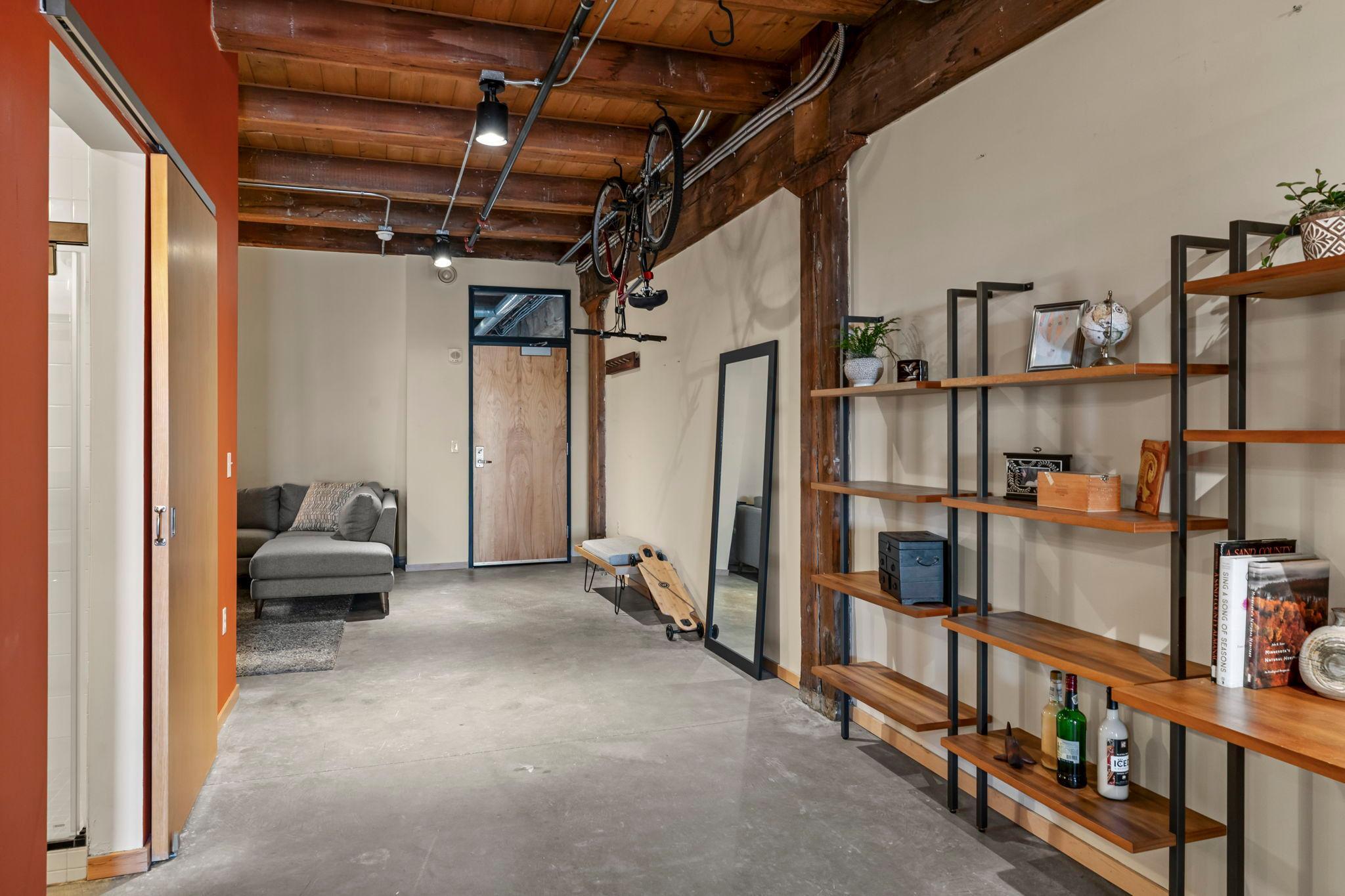 406 Wacouta Street Unit: 515