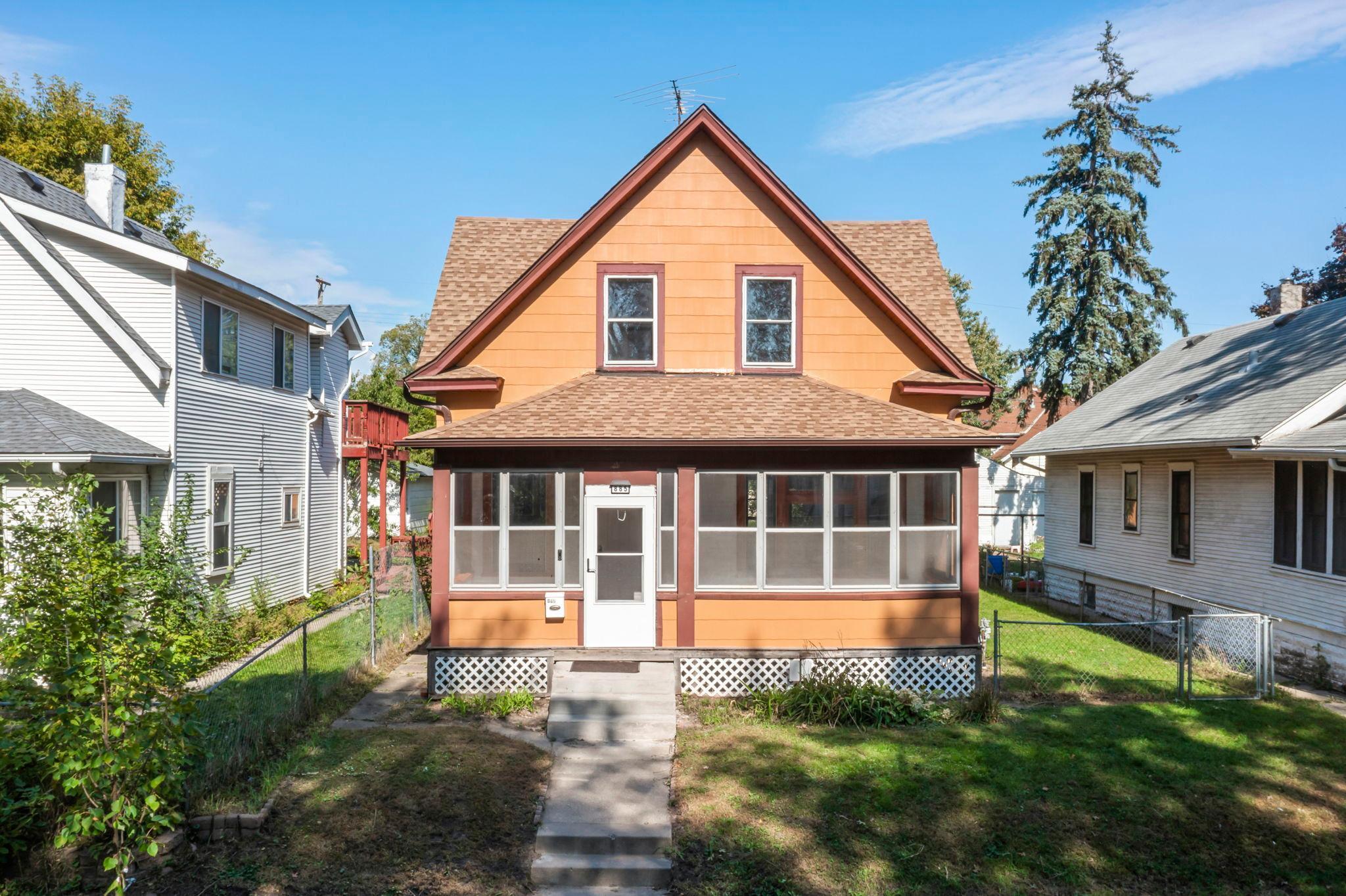 885 Edmund Avenue