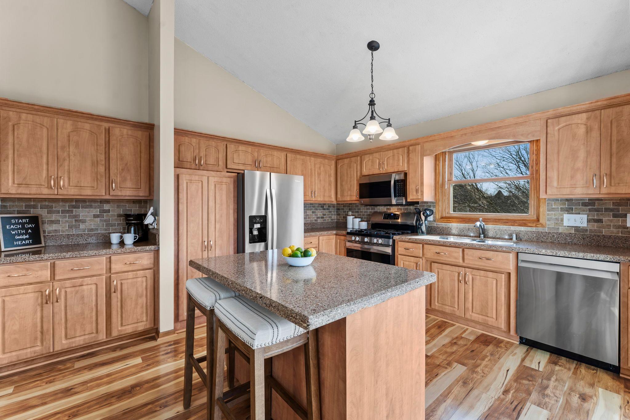 9425 Barrington Road