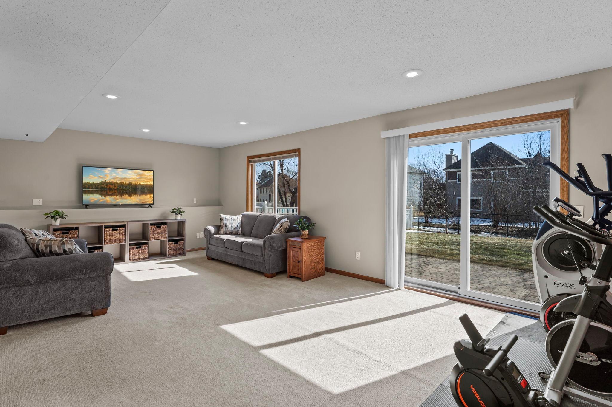 9425 Barrington Road