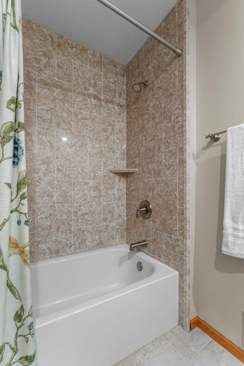 9425 Barrington Road