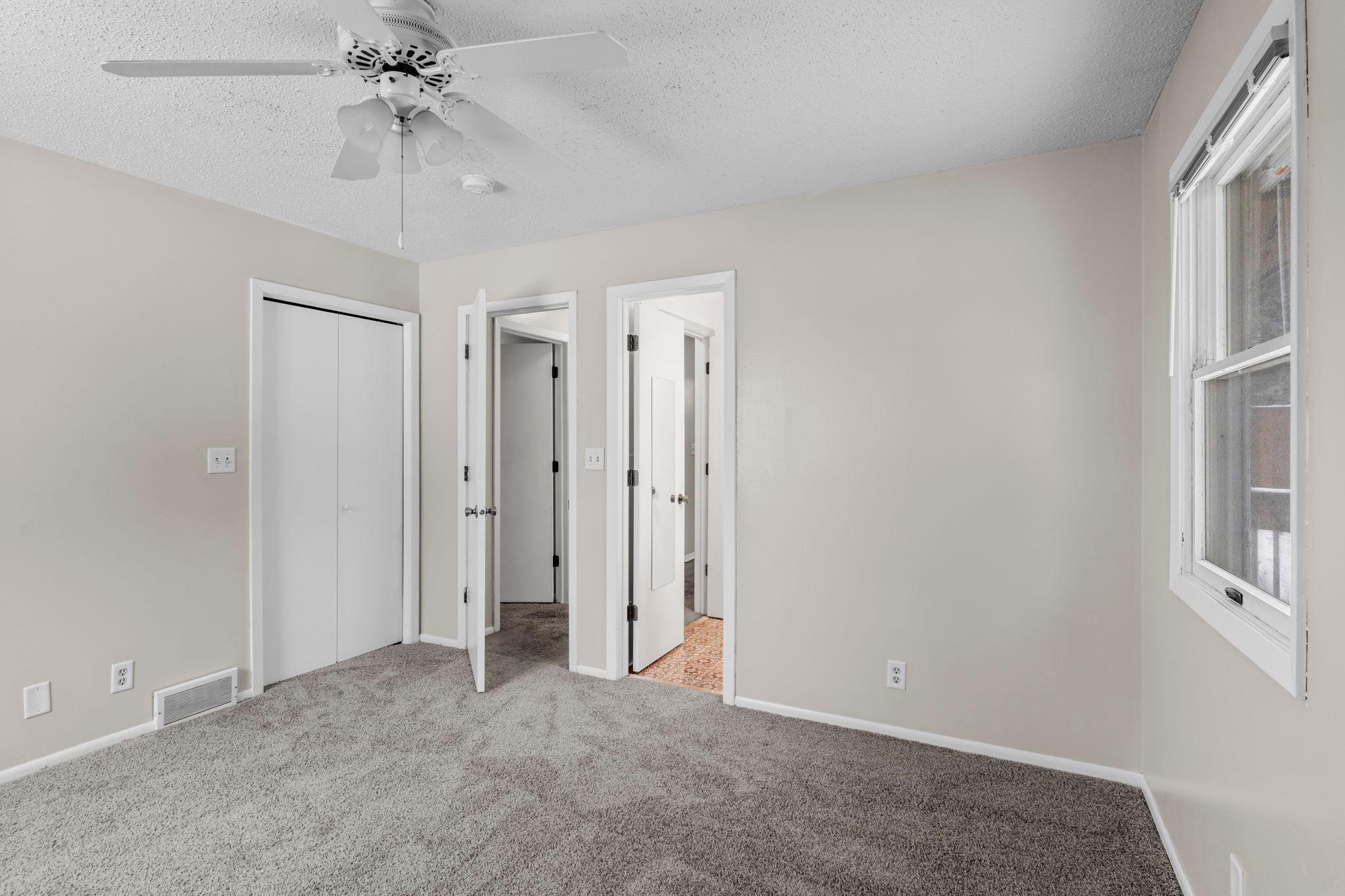 10421 Quebec Avenue S