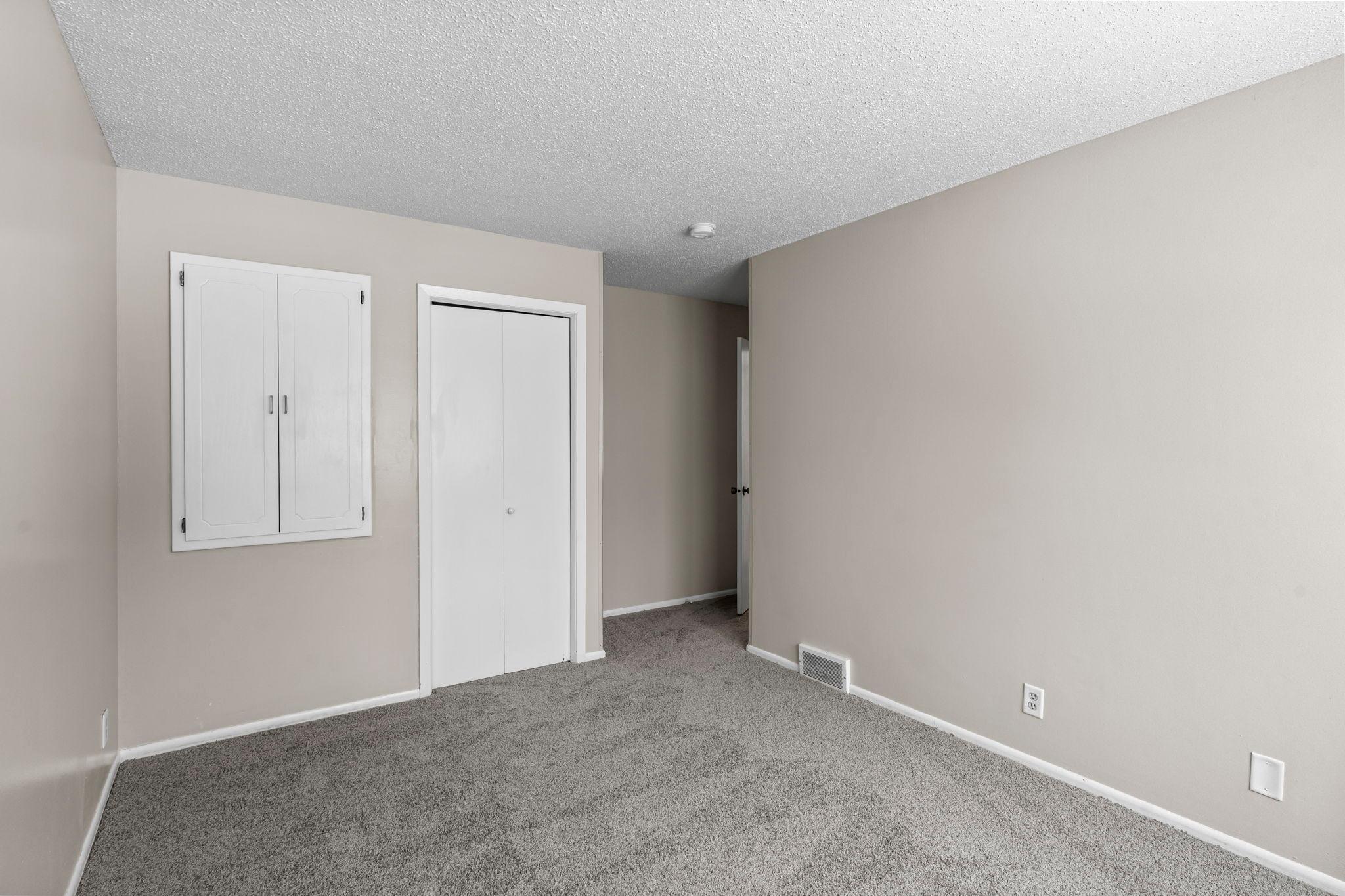 10421 Quebec Avenue S