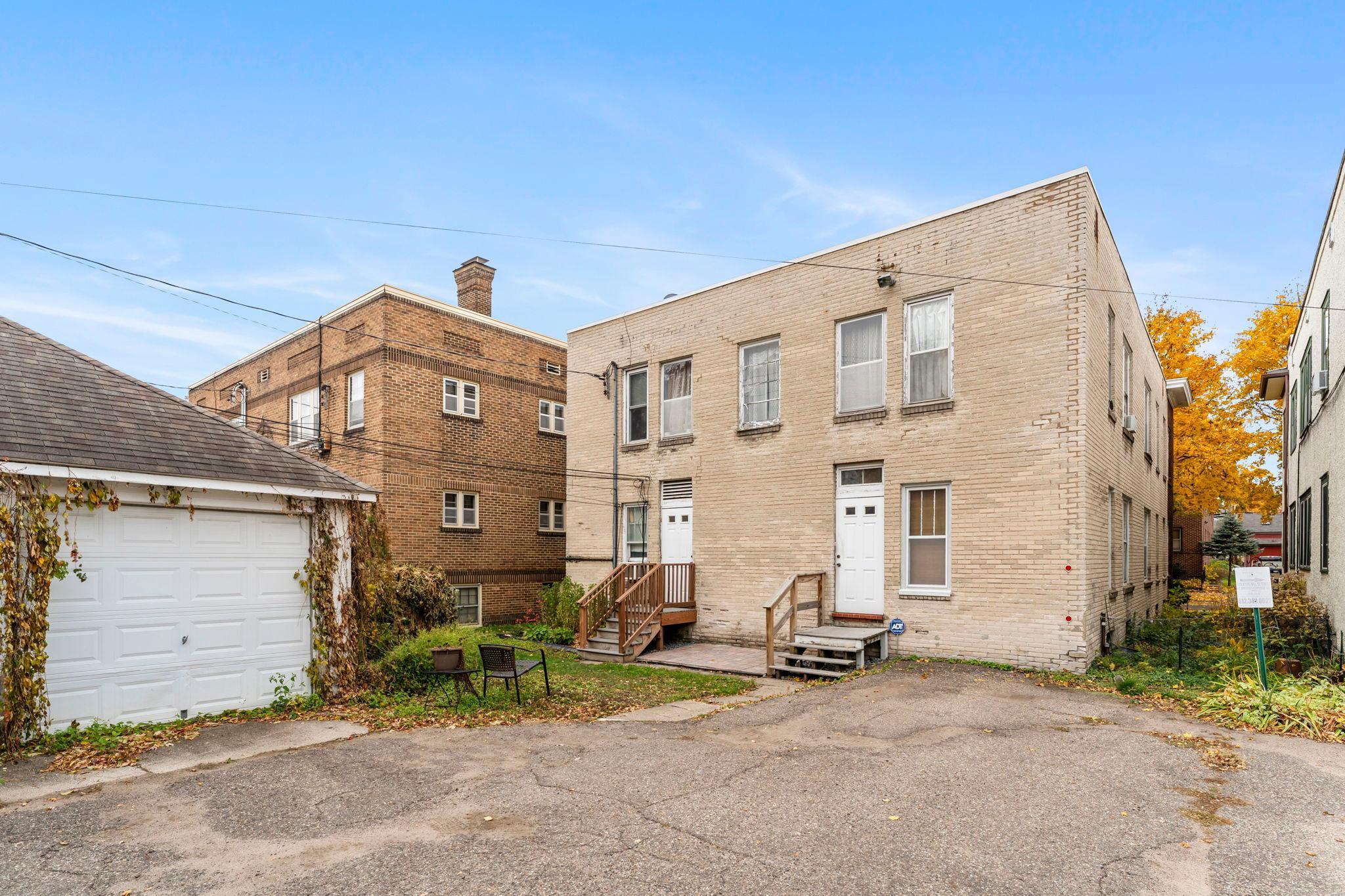 3133 Girard Avenue S Unit: 1