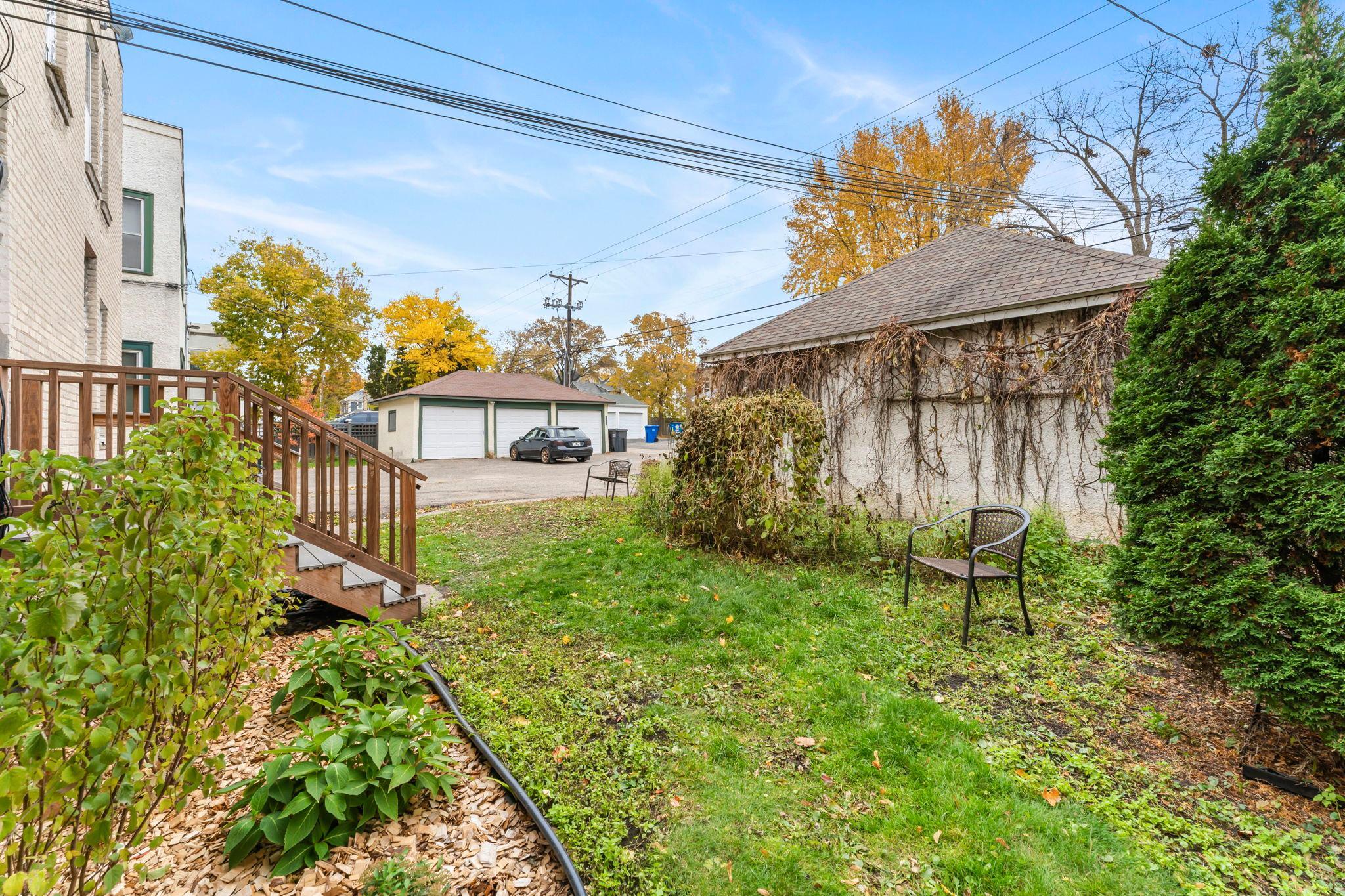 3133 Girard Avenue S Unit: 1