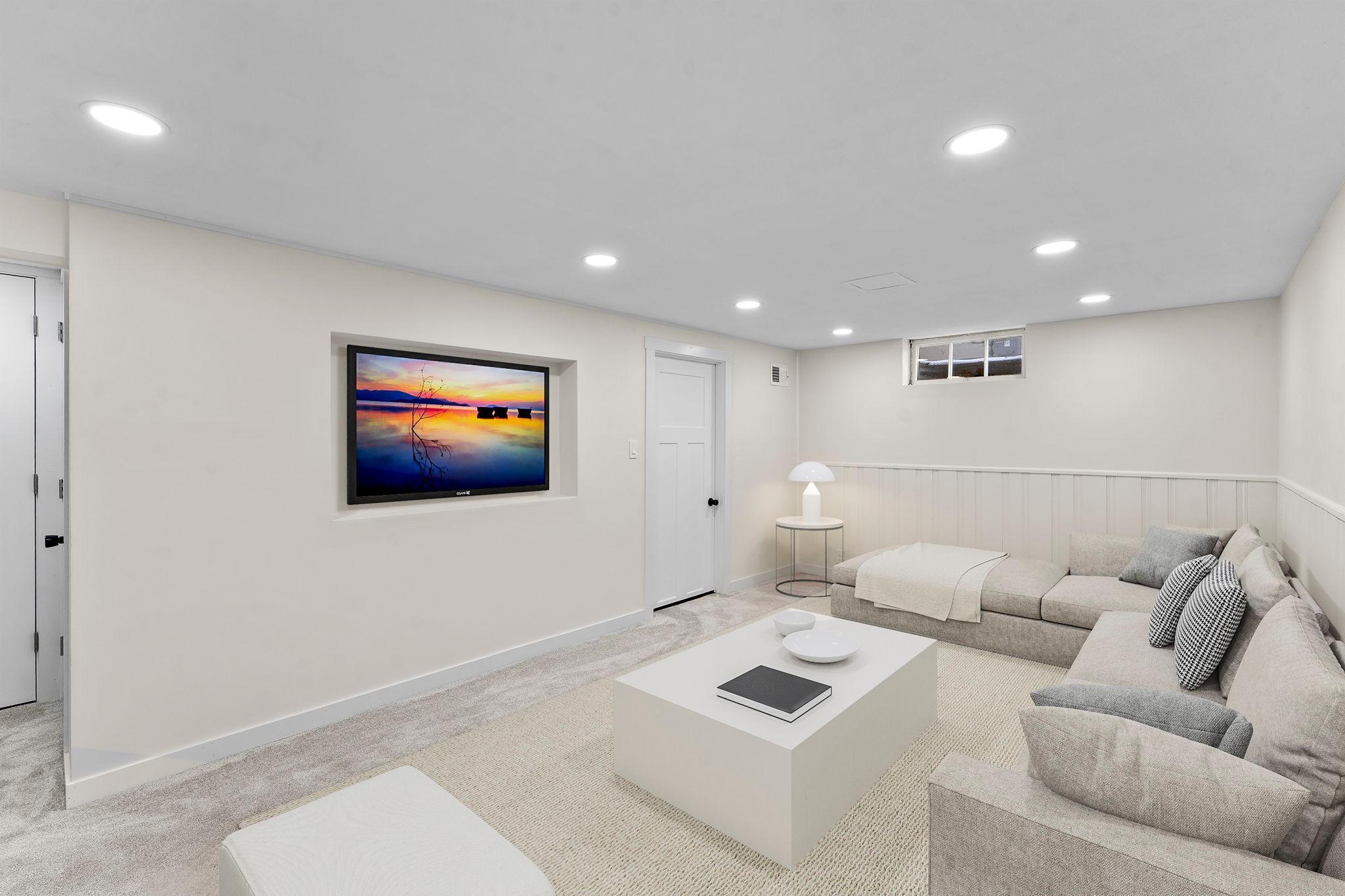 7324 Dupont Avenue S