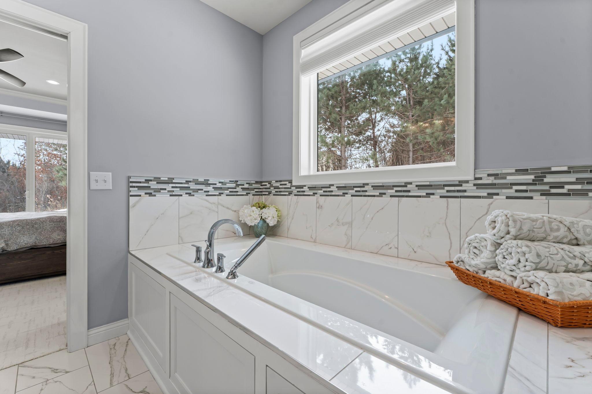 9631 Norway Hills Trail