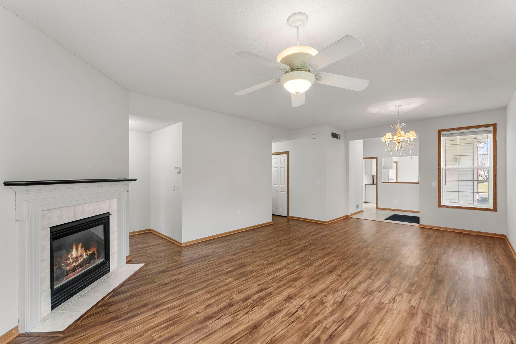 1656 Oakbrooke Way