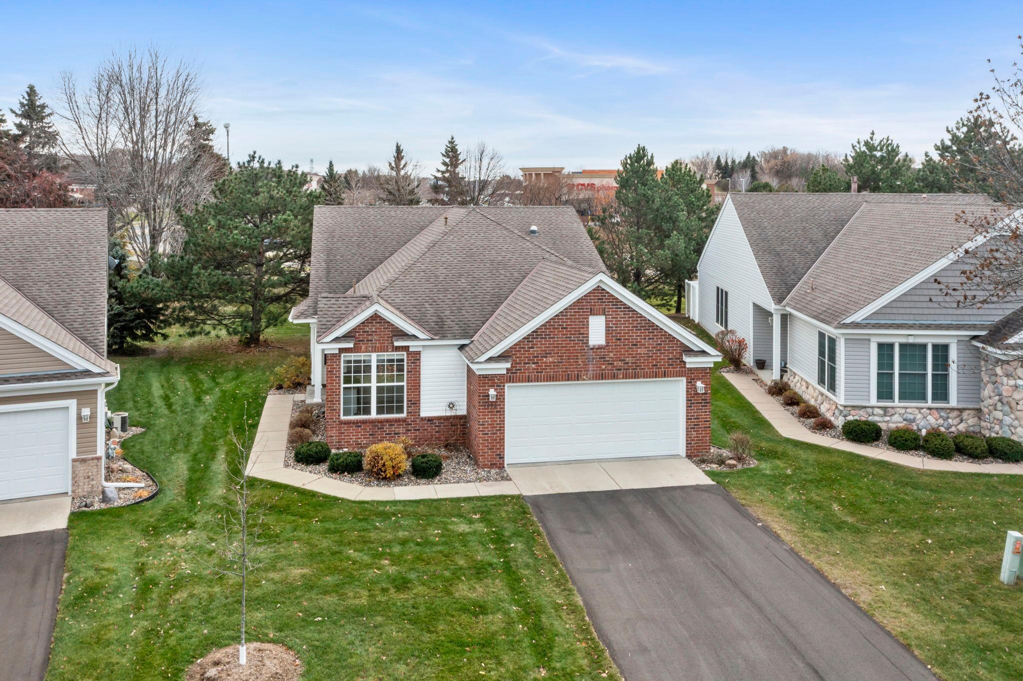 1656 Oakbrooke Way
