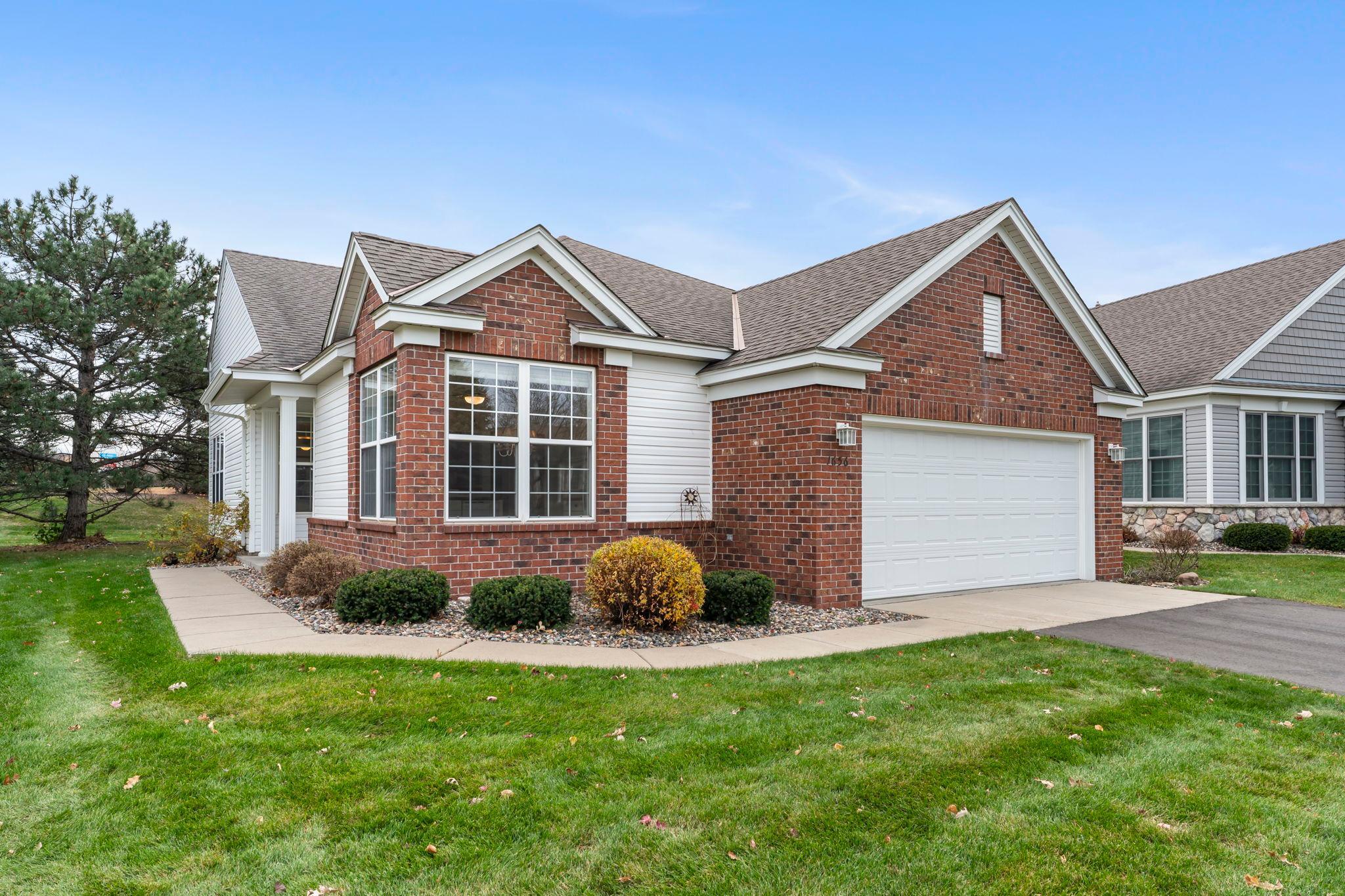 1656 Oakbrooke Way