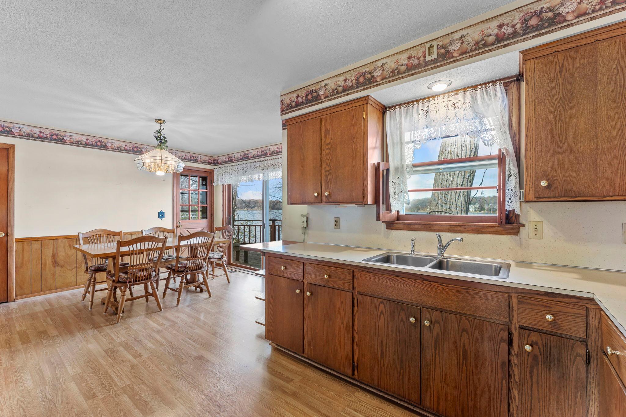 335 Maple Island Road