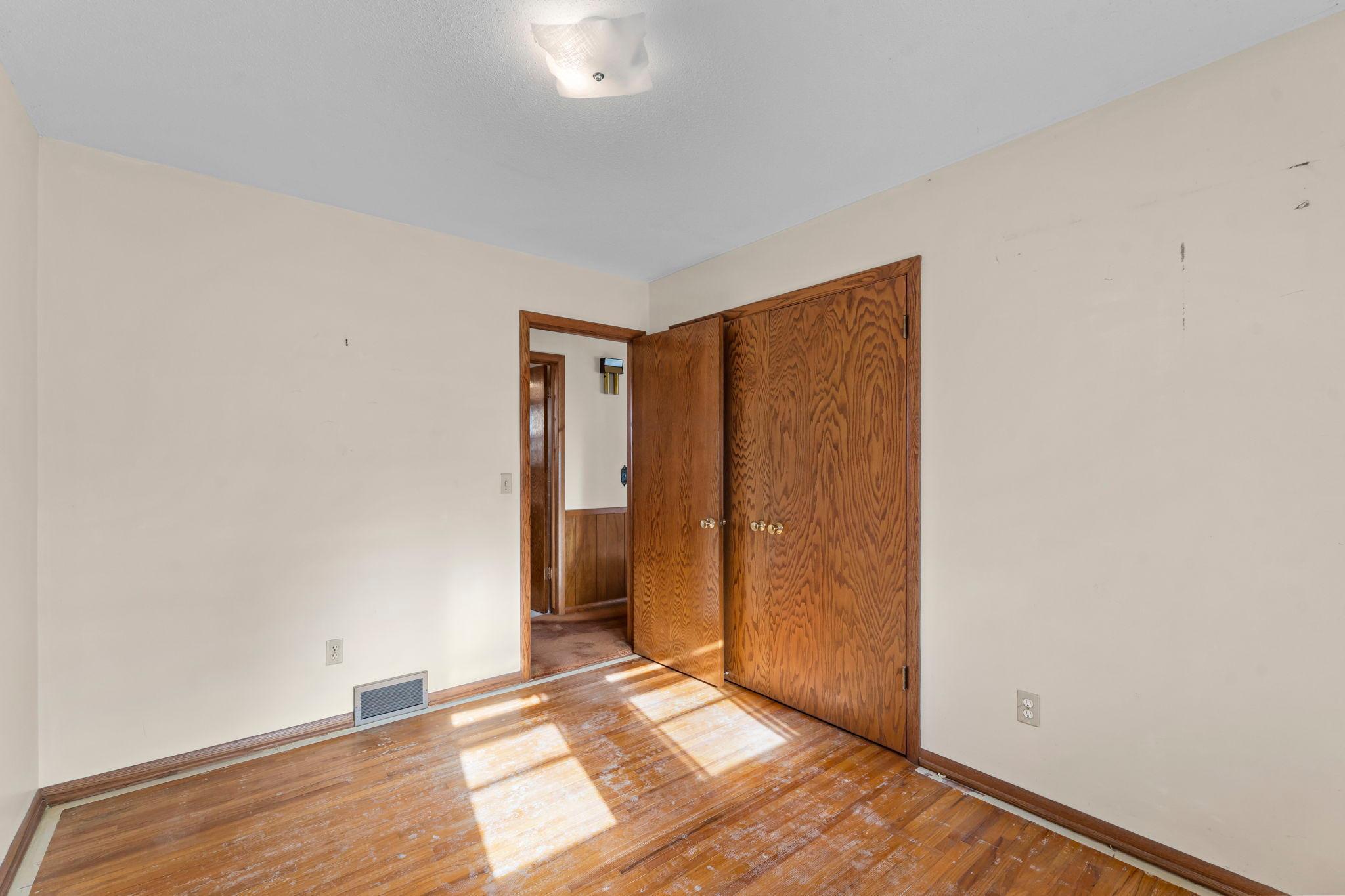 335 Maple Island Road