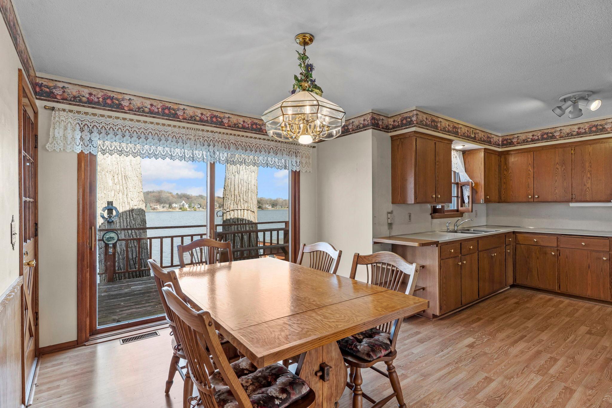 335 Maple Island Road