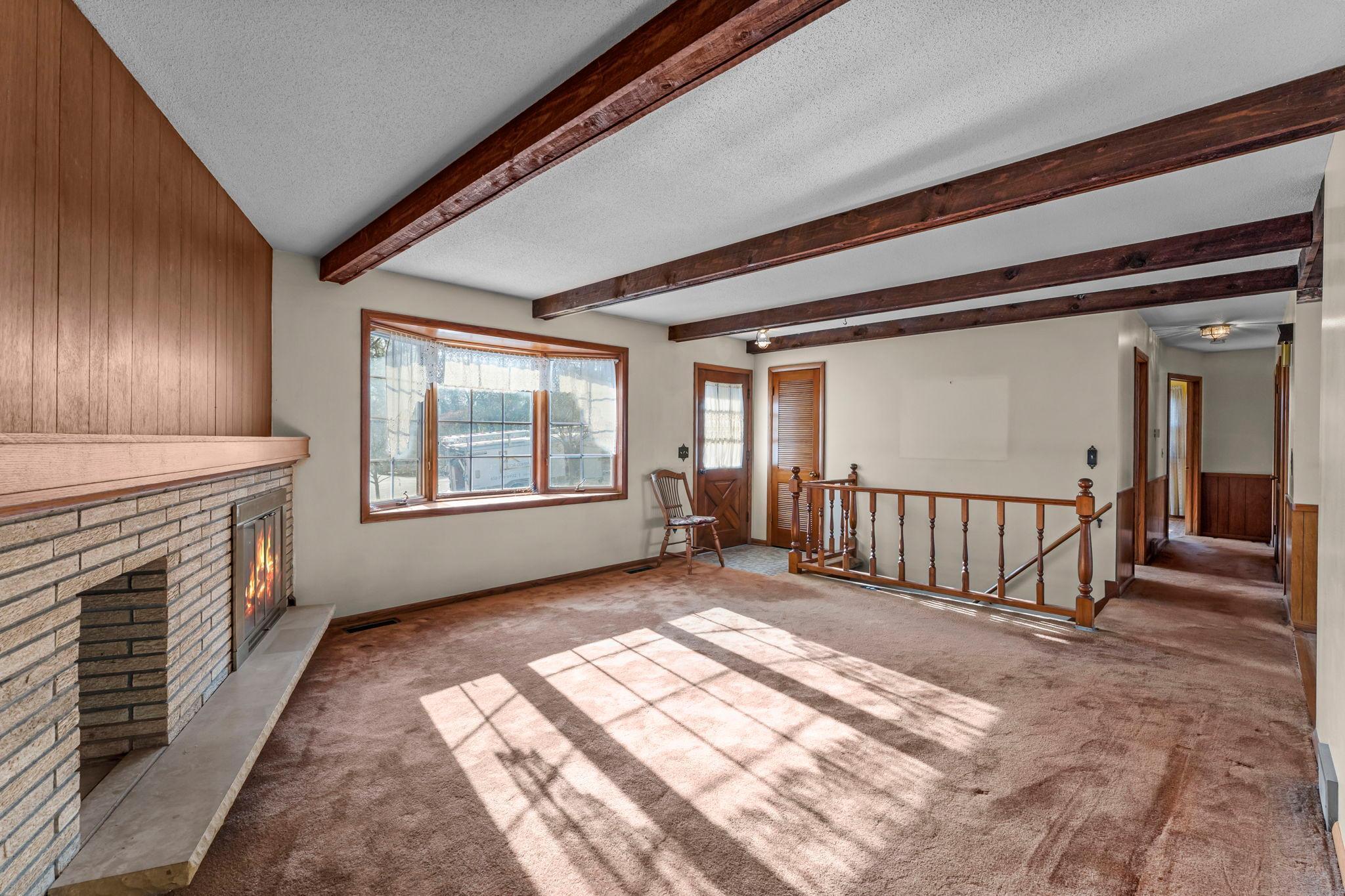 335 Maple Island Road