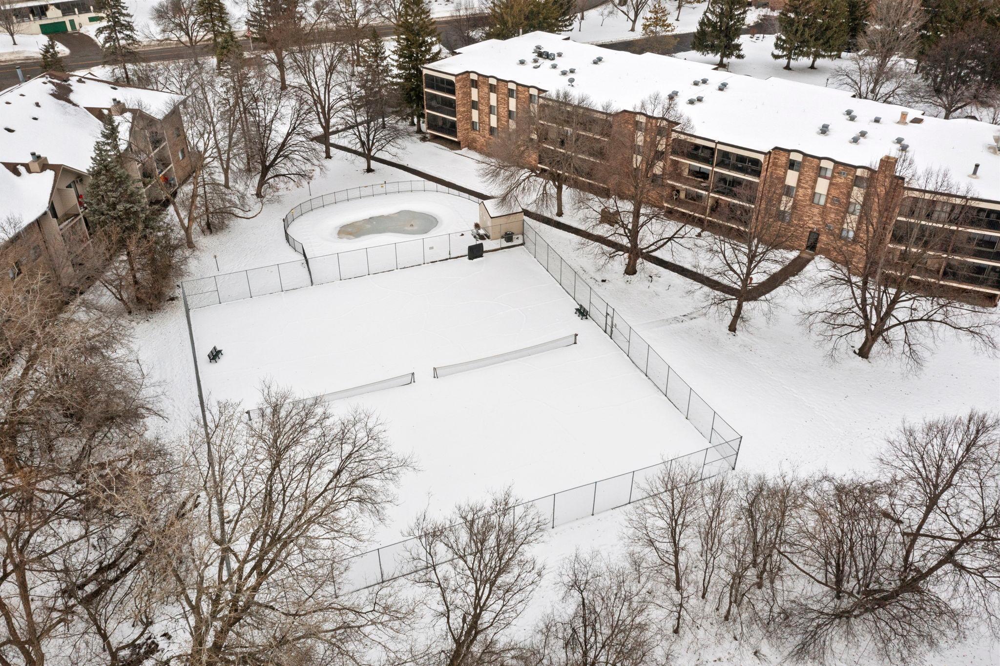 10451 Greenbrier Road Unit: 103