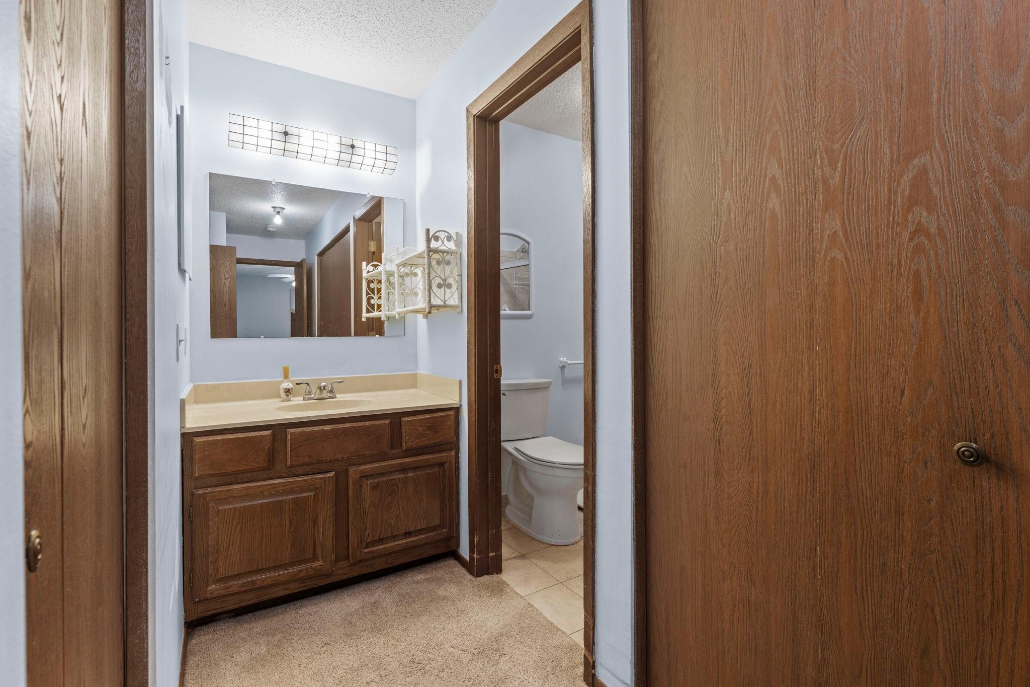 10451 Greenbrier Road Unit: 103