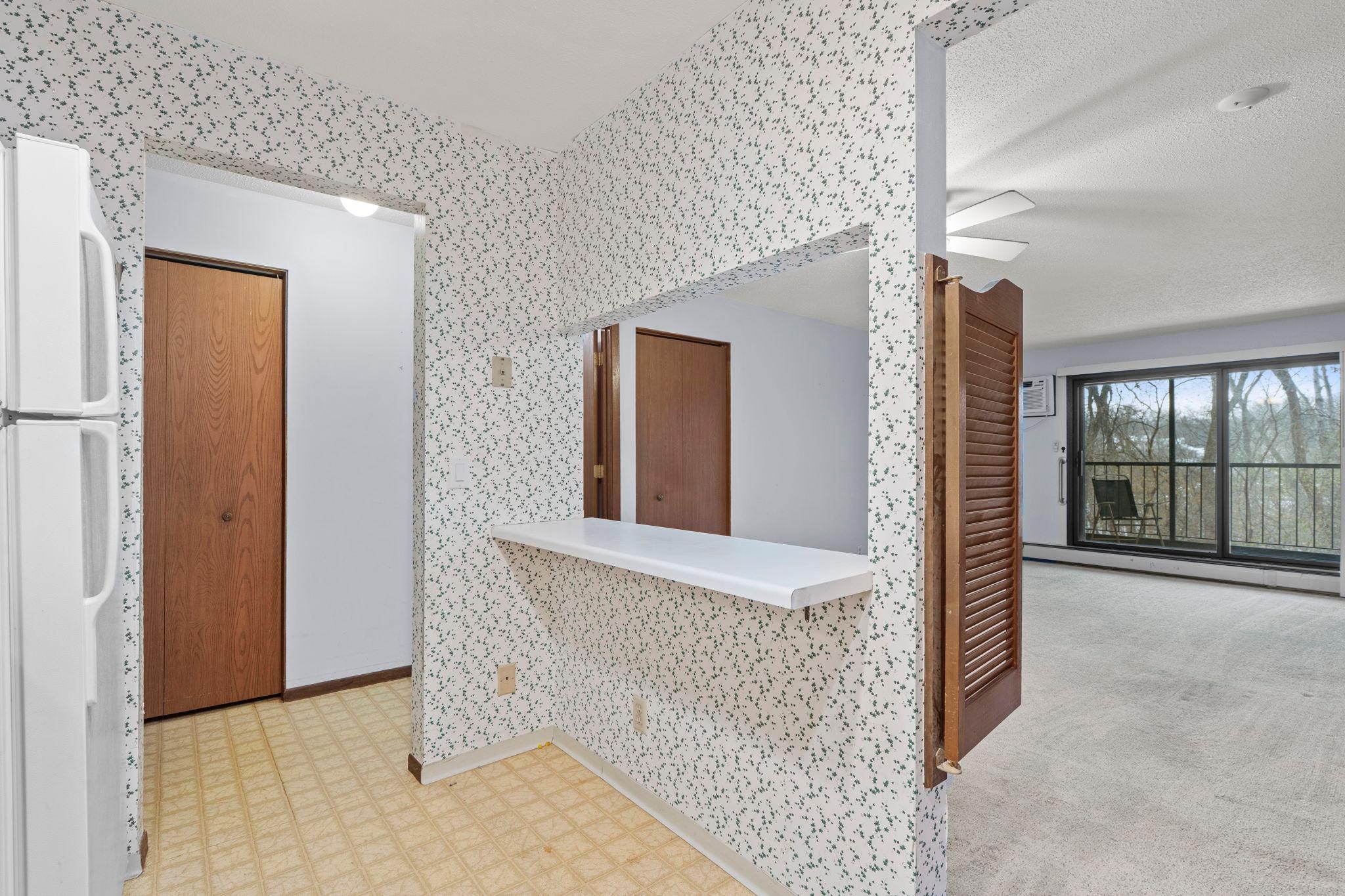 10451 Greenbrier Road Unit: 103