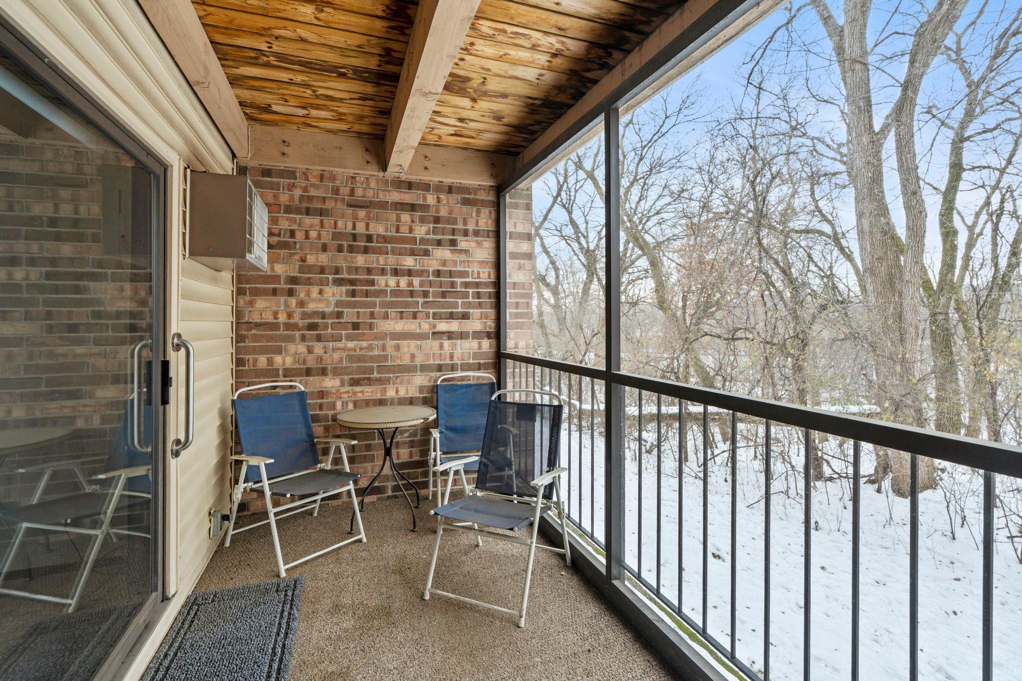 10451 Greenbrier Road Unit: 103