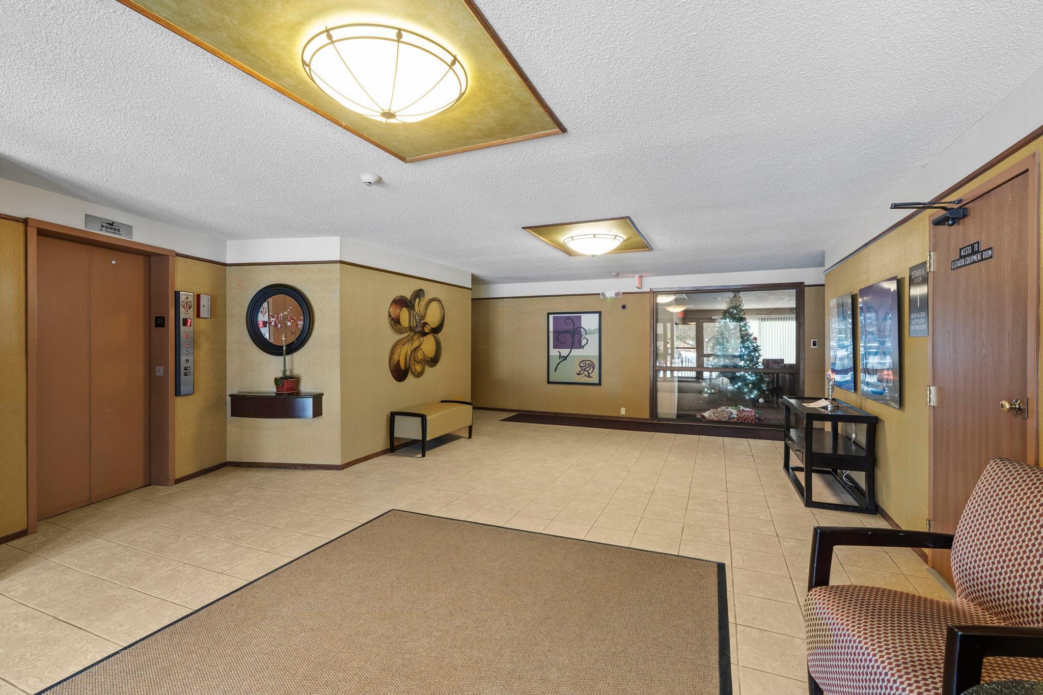 10451 Greenbrier Road Unit: 103