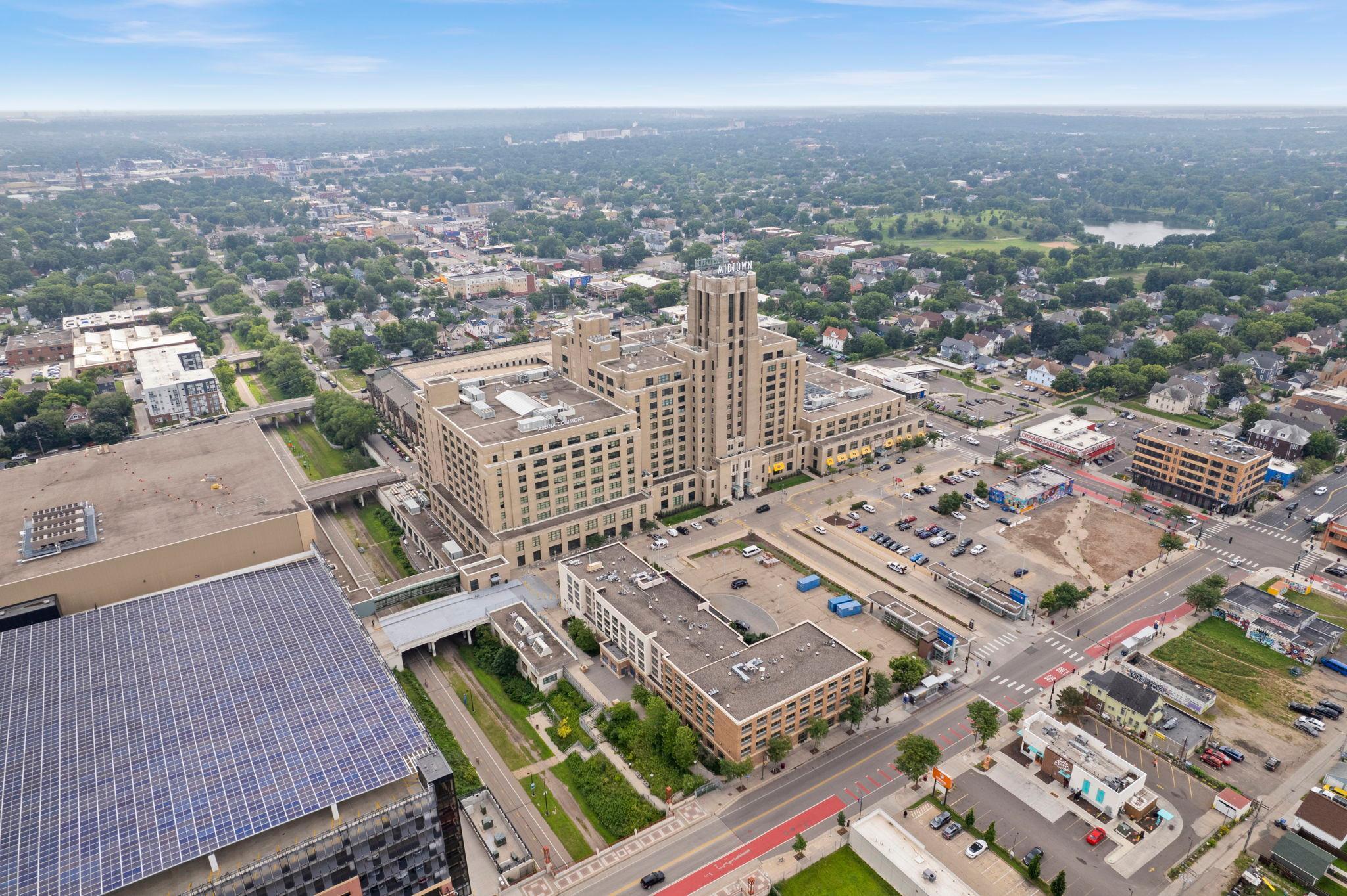 2929 Chicago Avenue Unit: 917