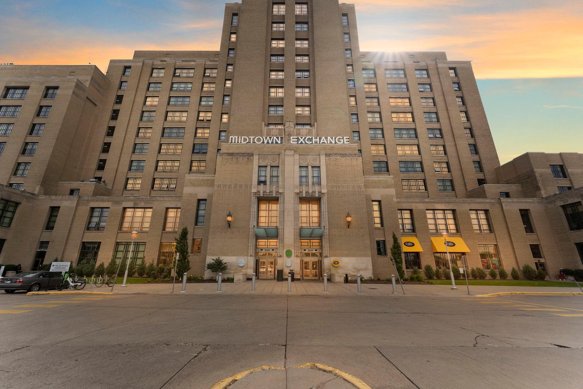 2929 Chicago Avenue Unit: 917