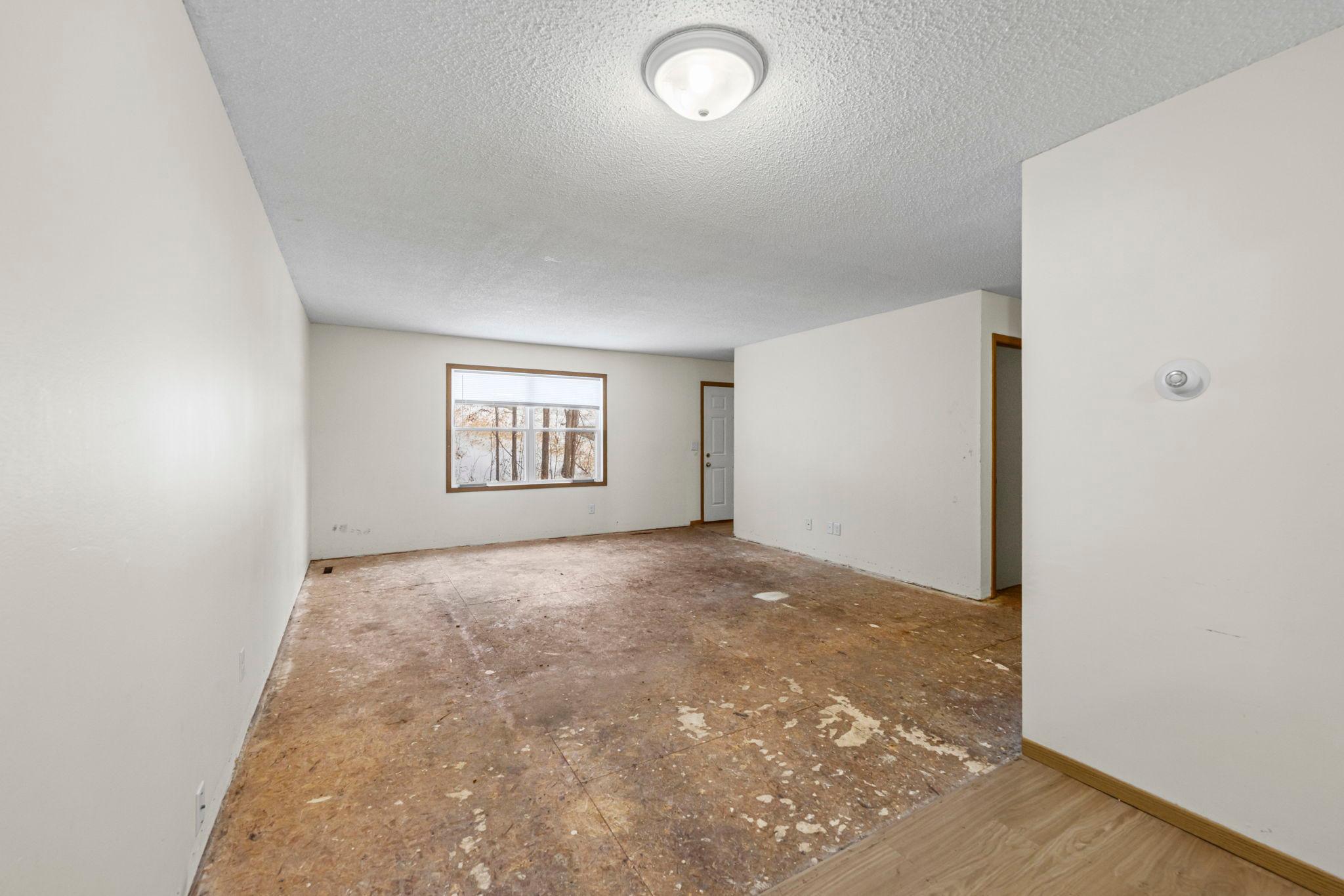 12951 Girard Avenue S