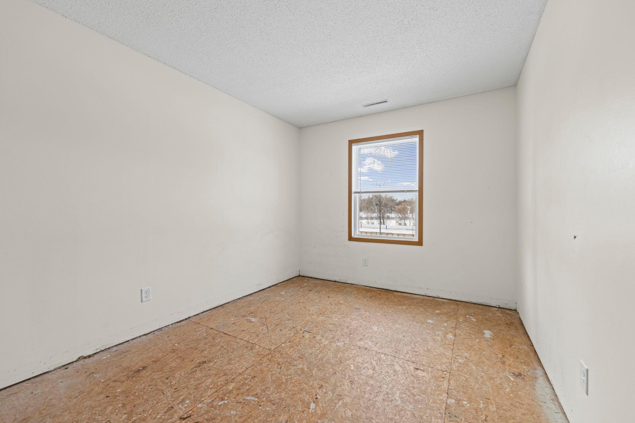 12951 Girard Avenue S