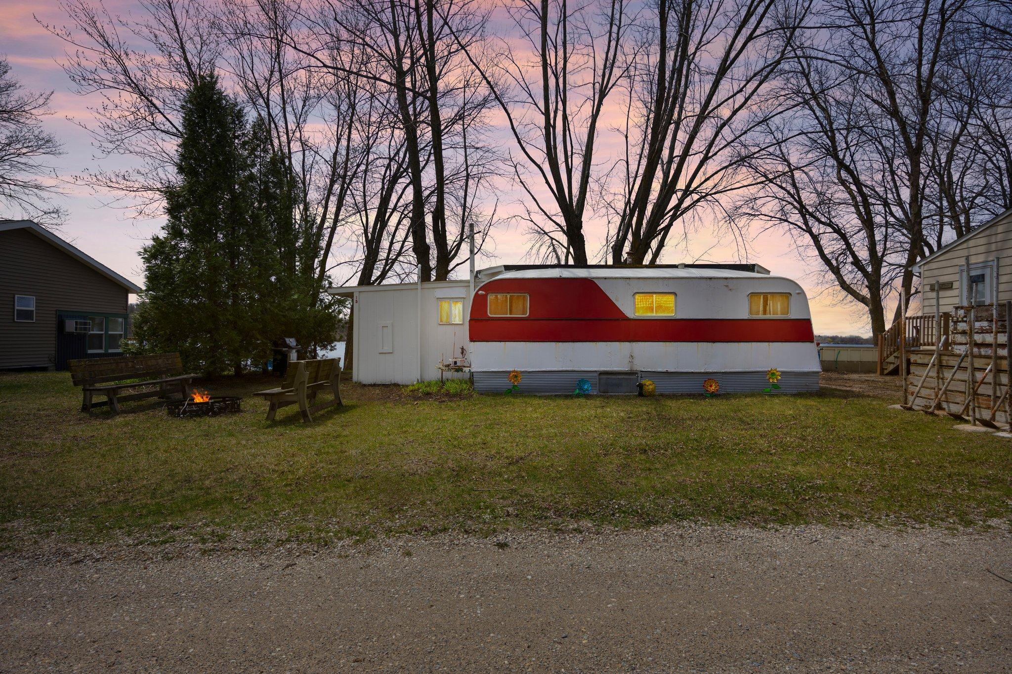 6000 Fairbanks Path Unit: 15