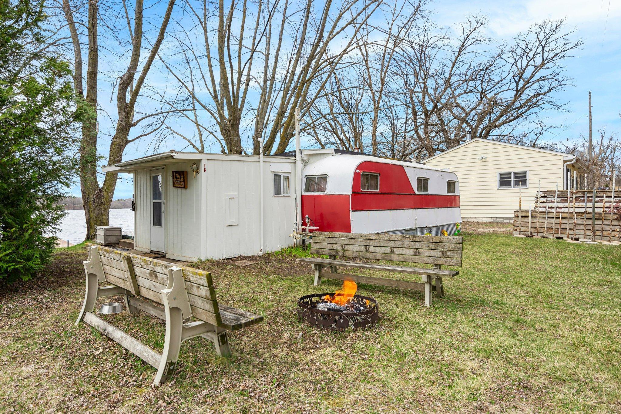 6000 Fairbanks Path Unit: 15