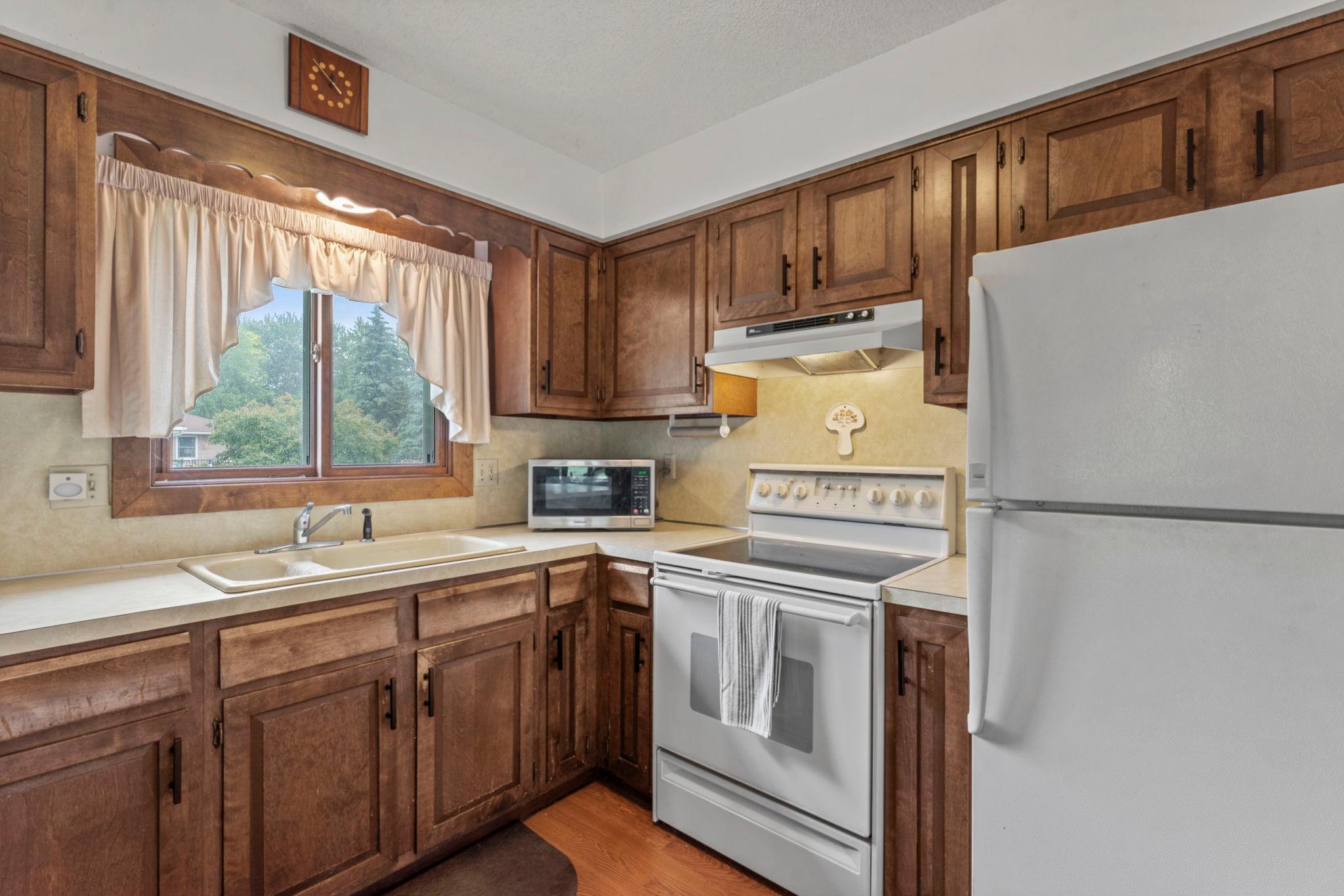 1445 Brittany Road
