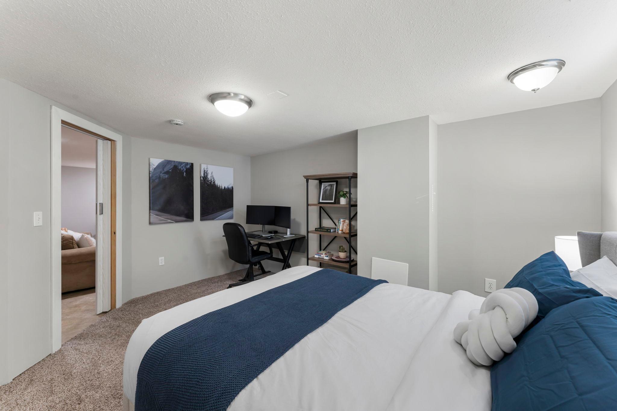 2300 Harding Street NE