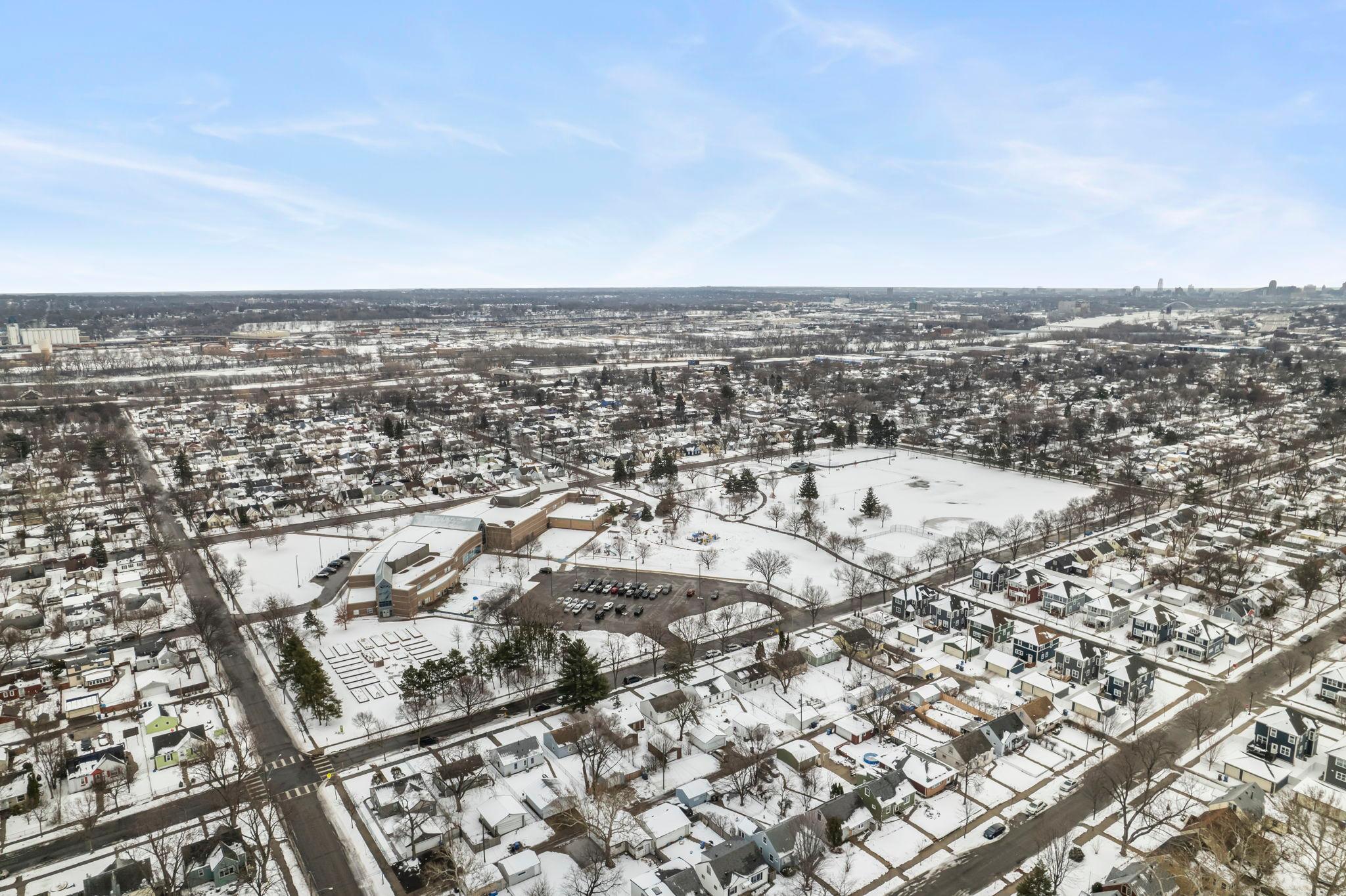 5029 Dupont Avenue N