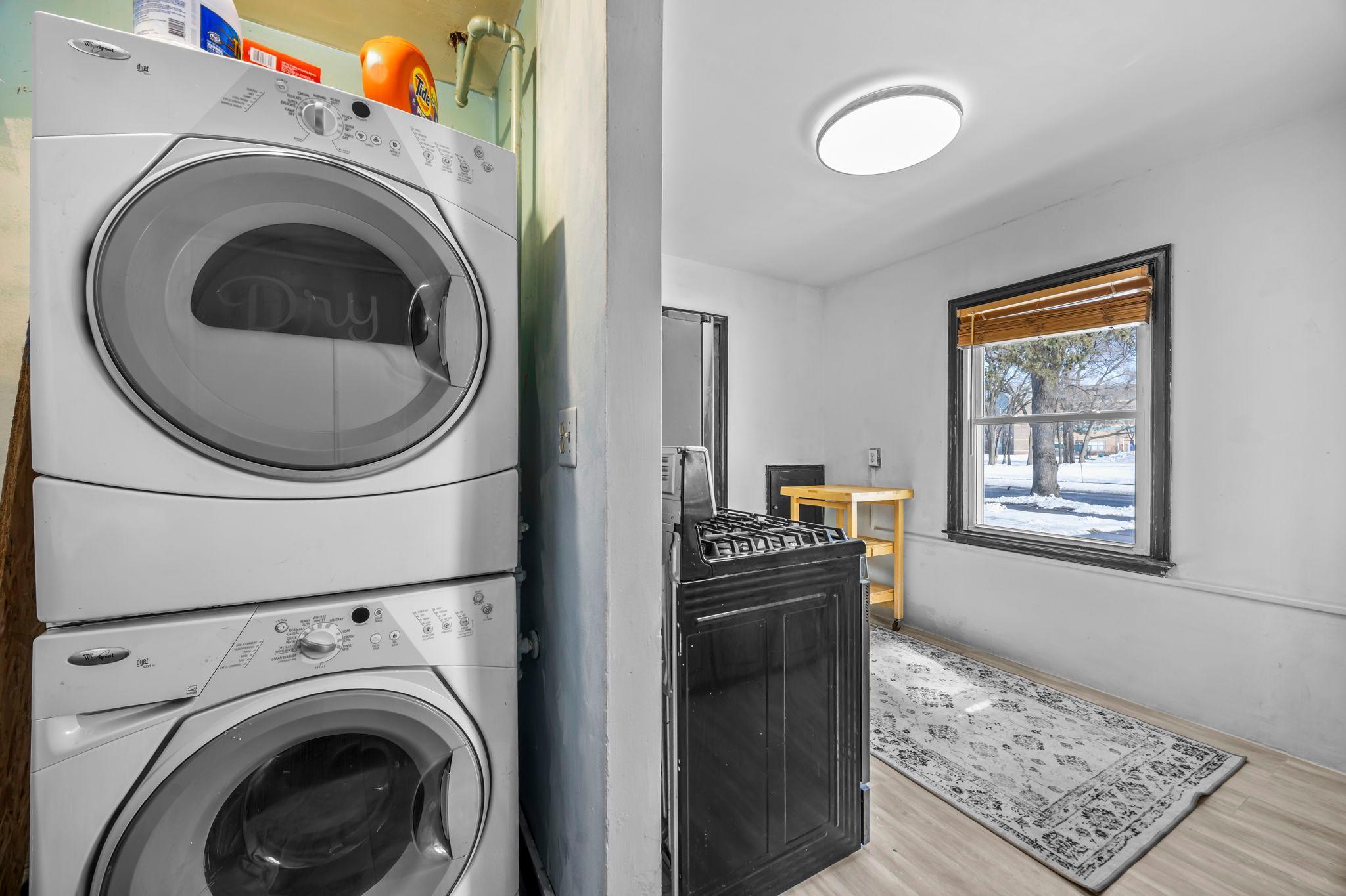 5029 Dupont Avenue N