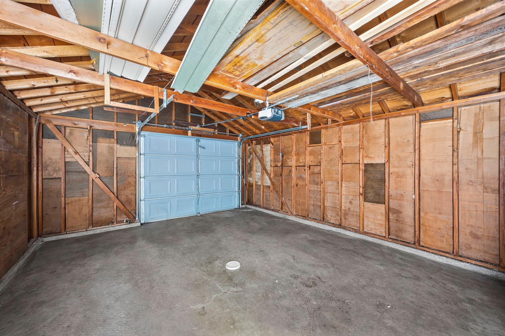 5029 Dupont Avenue N