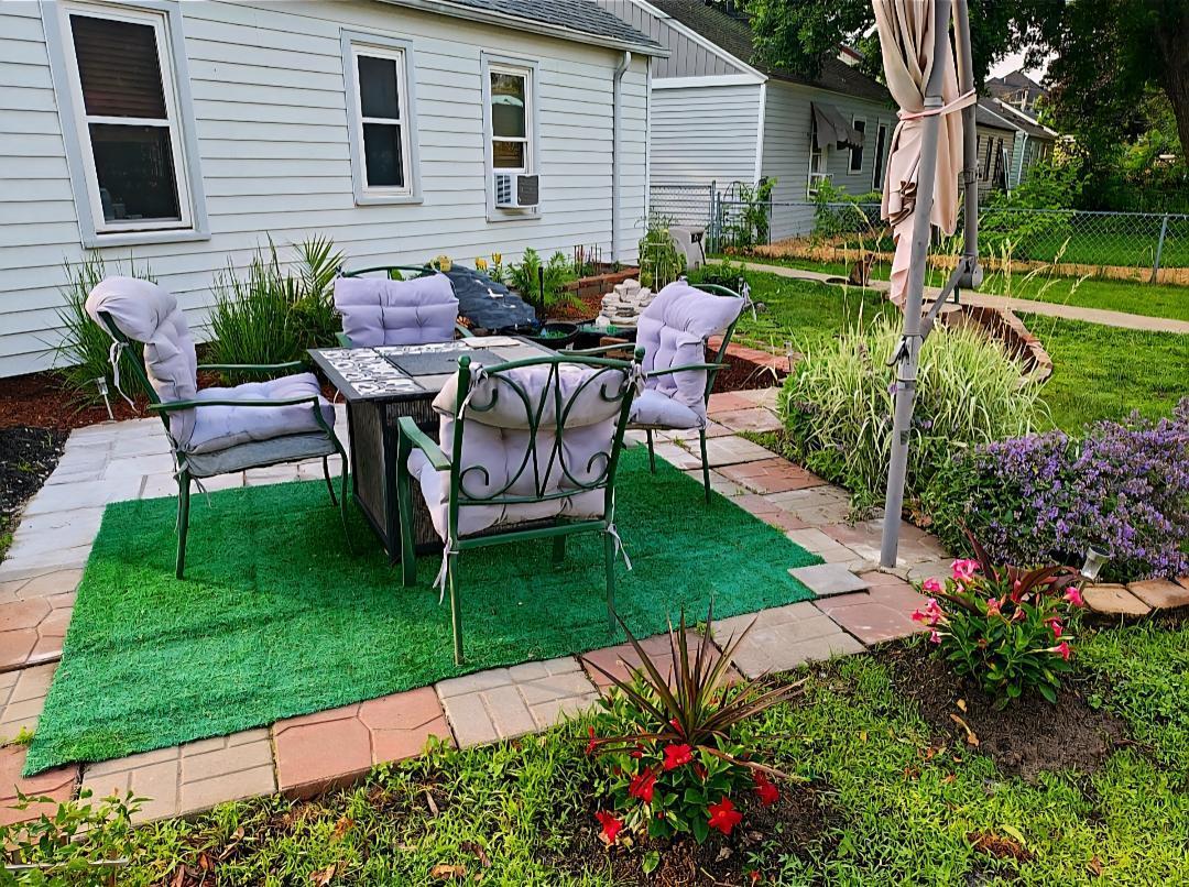 5029 Dupont Avenue N