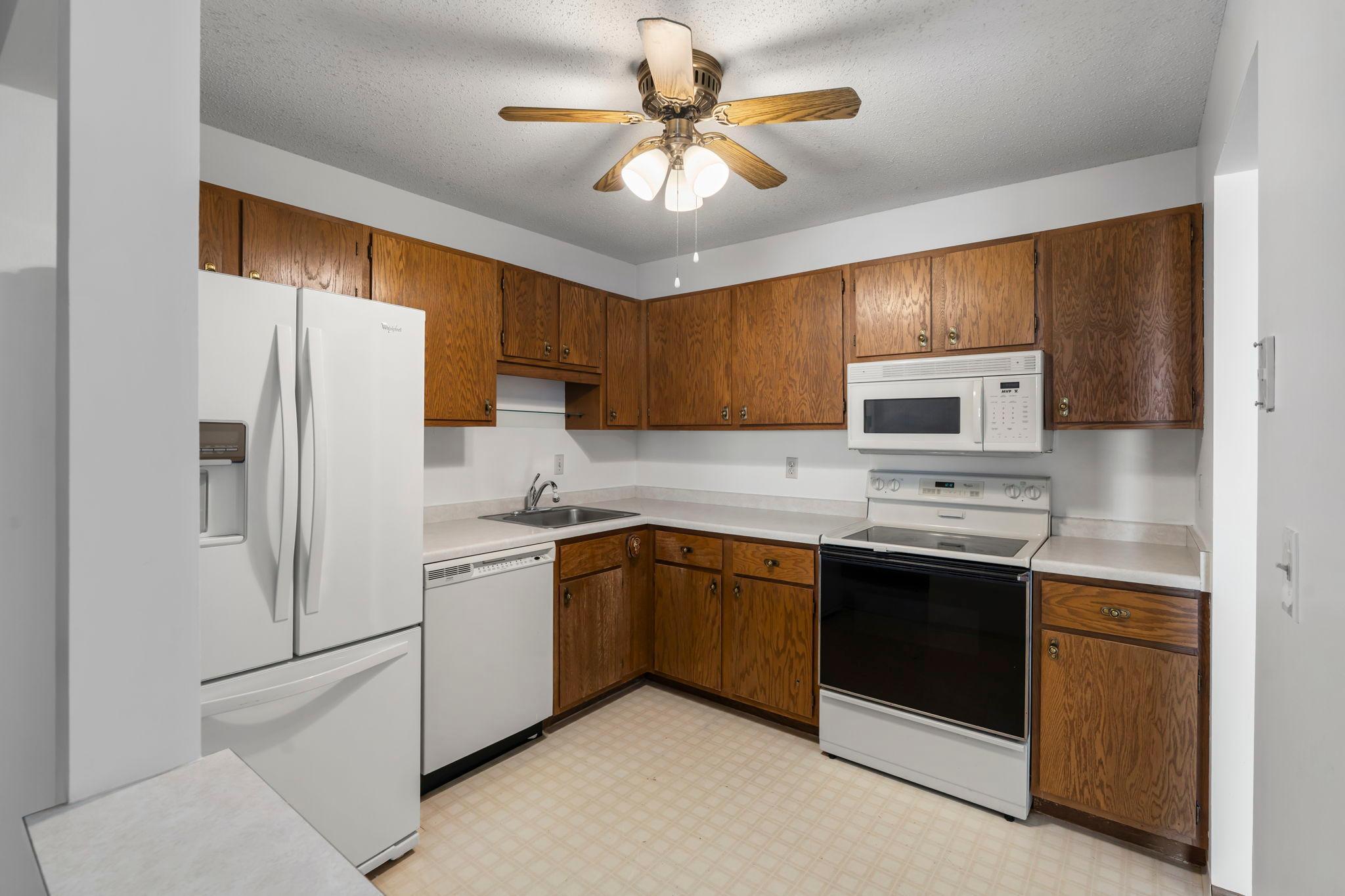 1903 Silver Bell Road Unit: 313