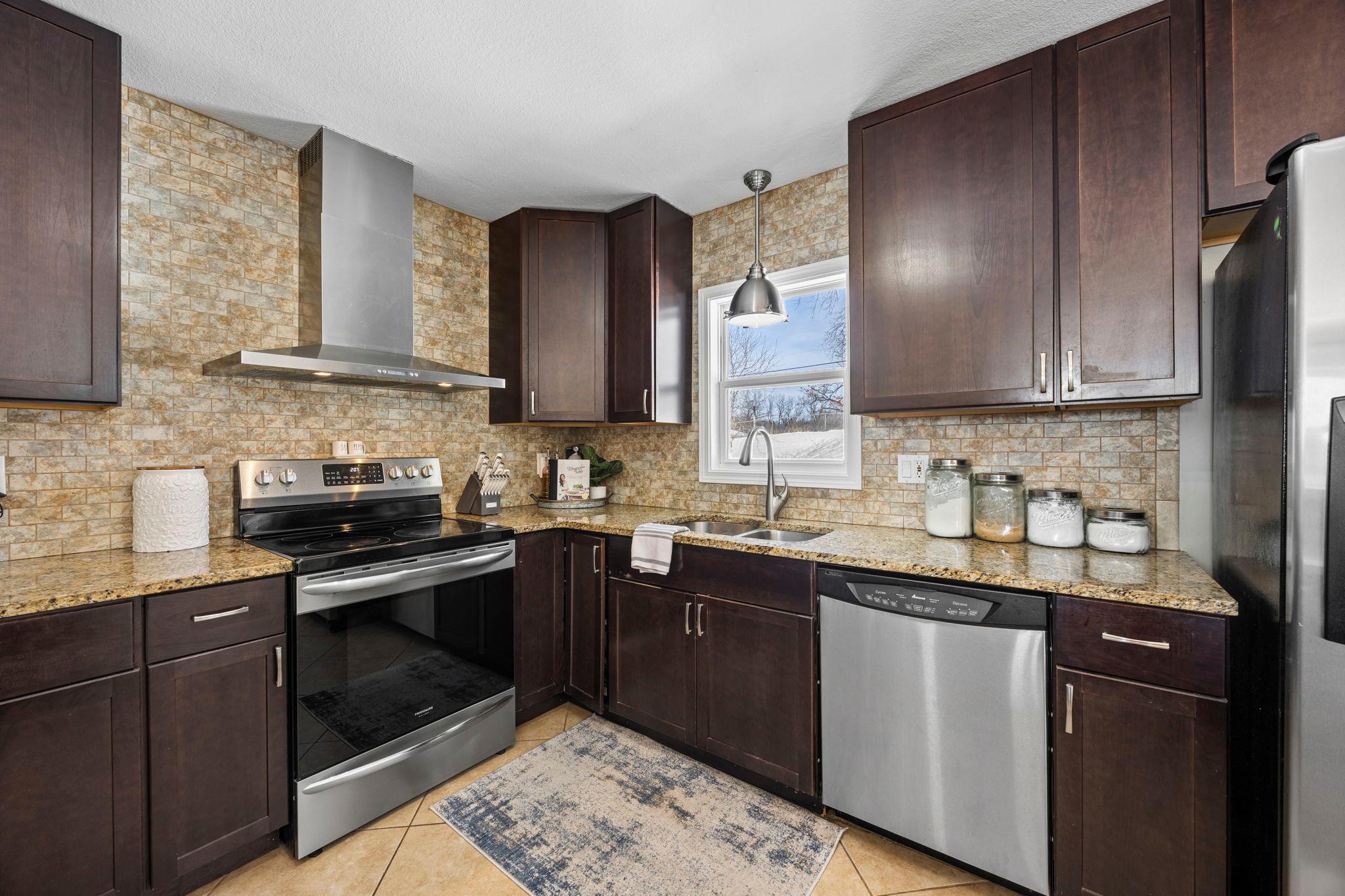 11225 Lower 167th Street W