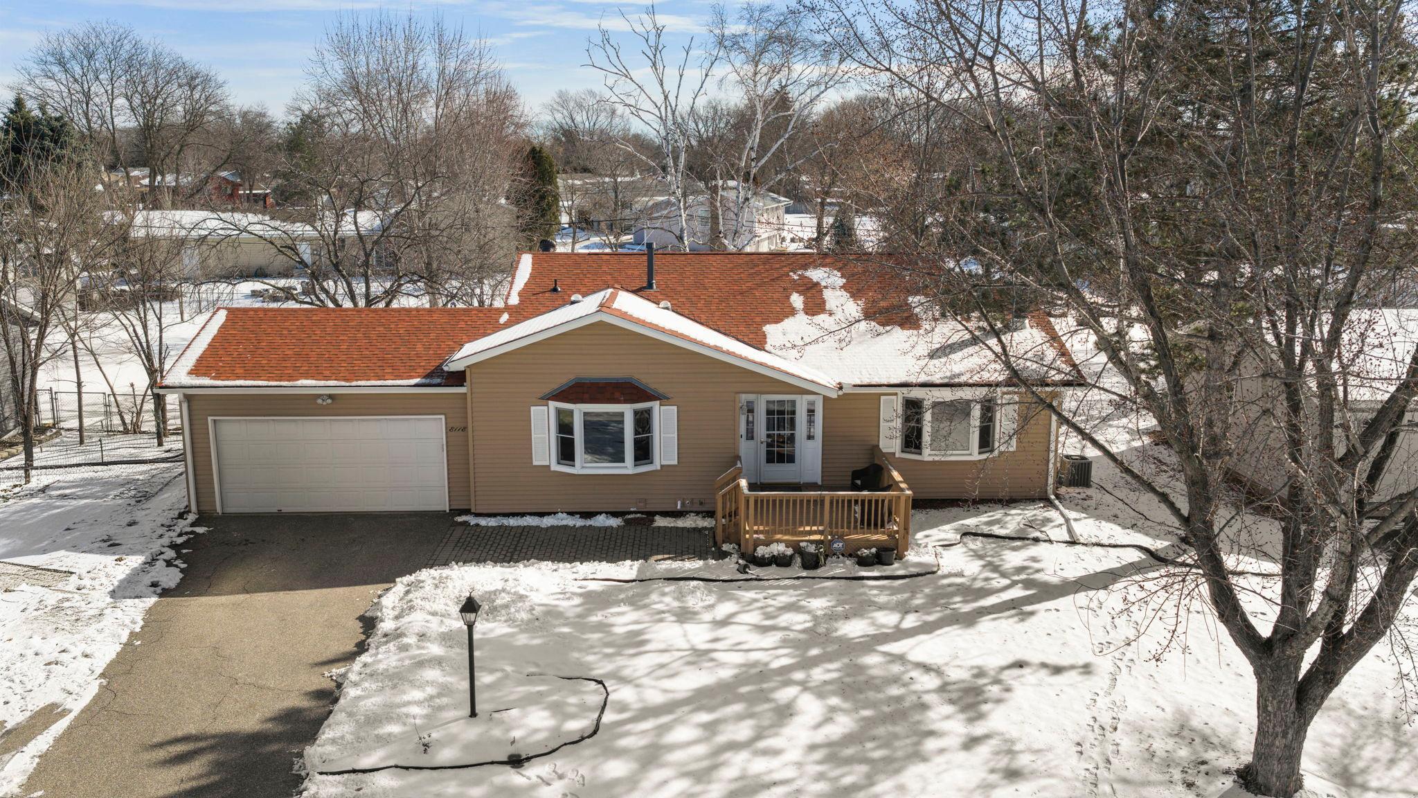 8118 France Avenue N