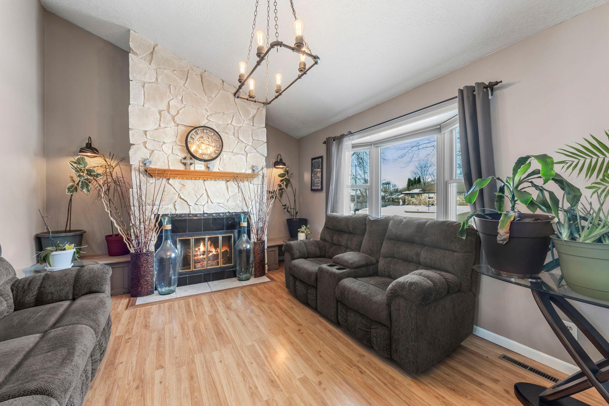 8118 France Avenue N