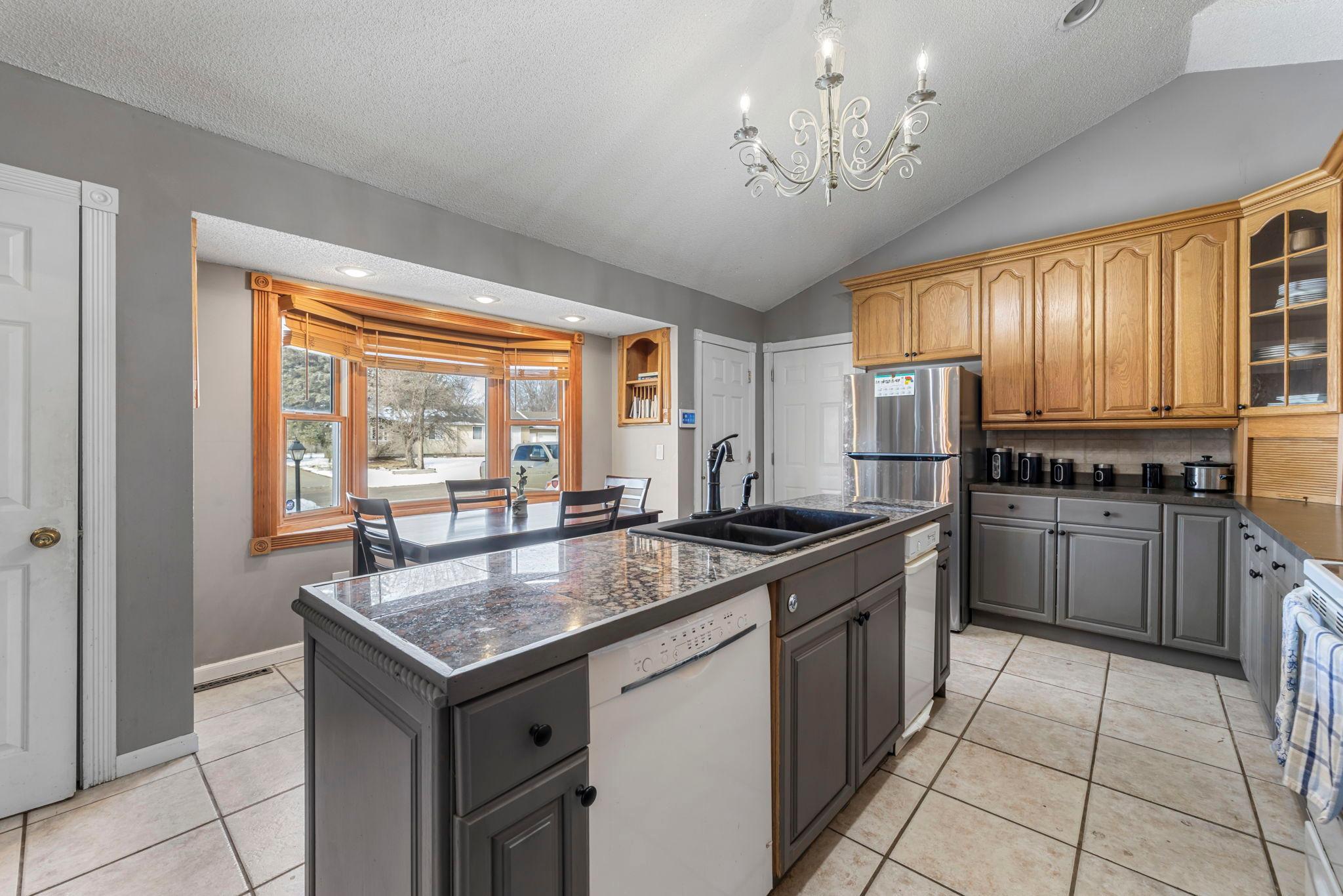 8118 France Avenue N