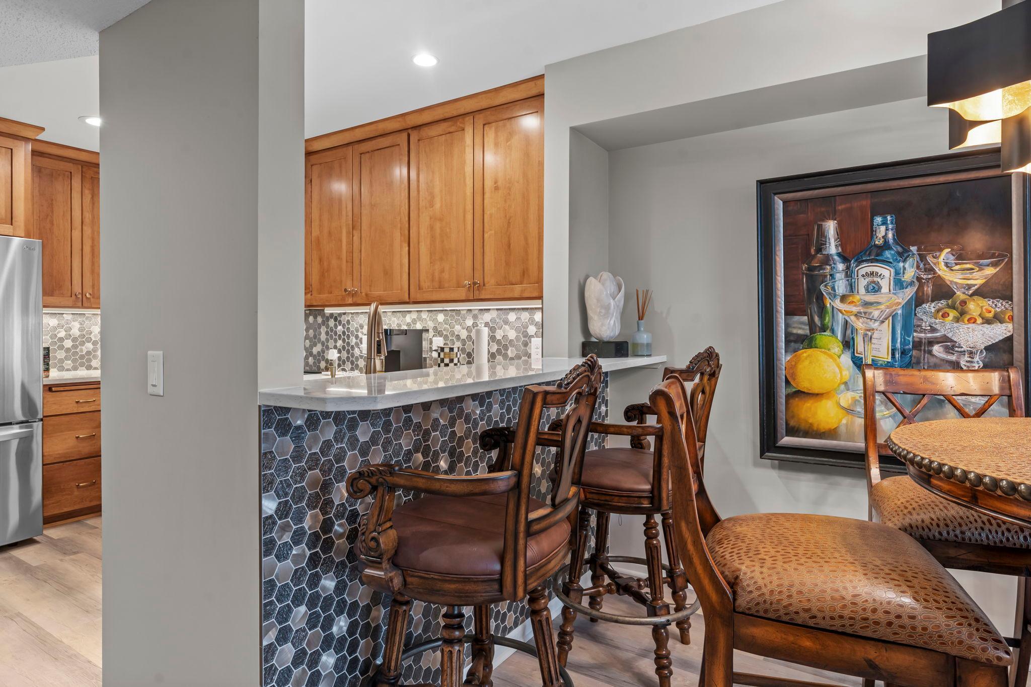 7500 Edinborough Way Unit: 3308