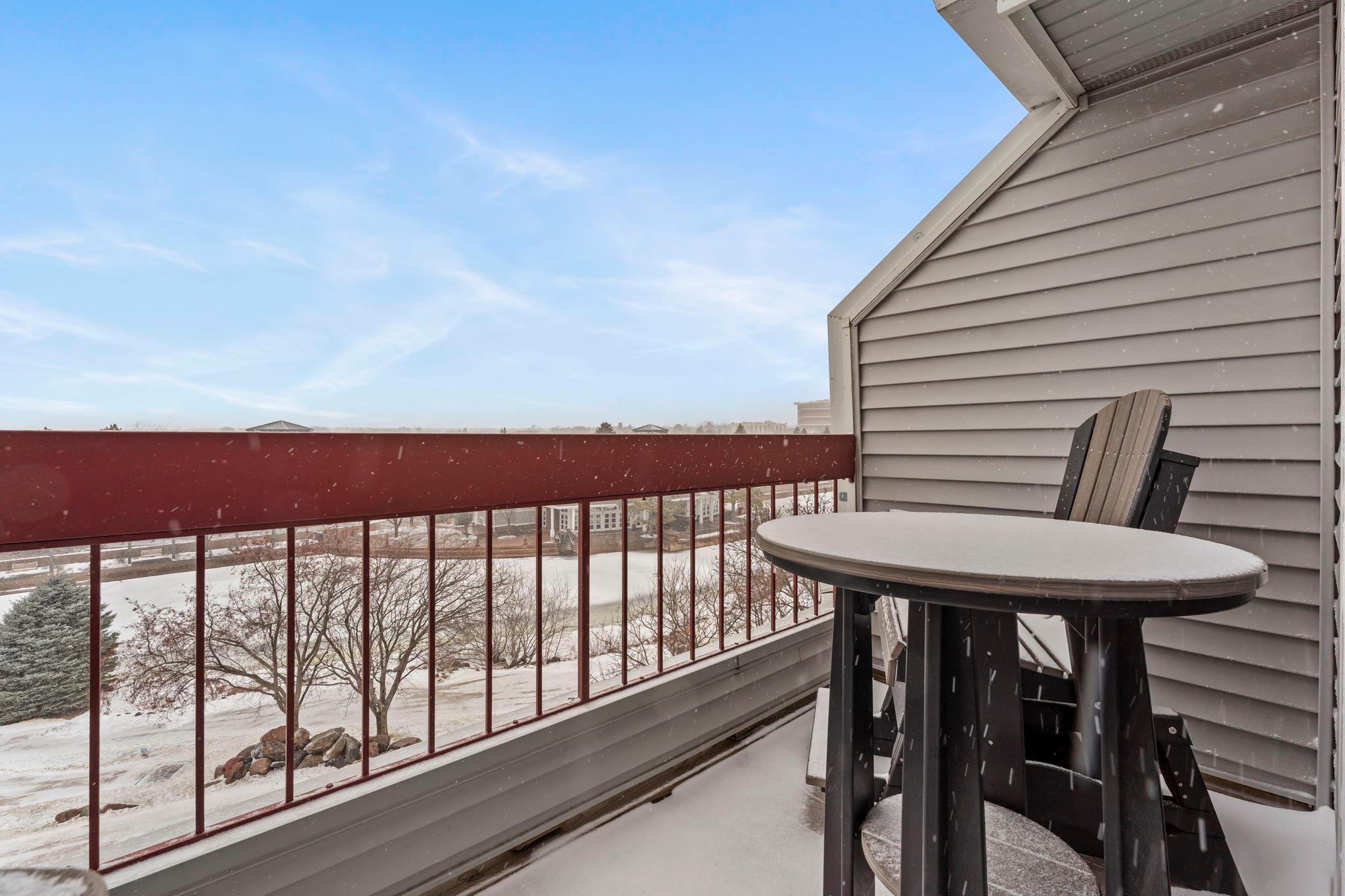 7500 Edinborough Way Unit: 3308