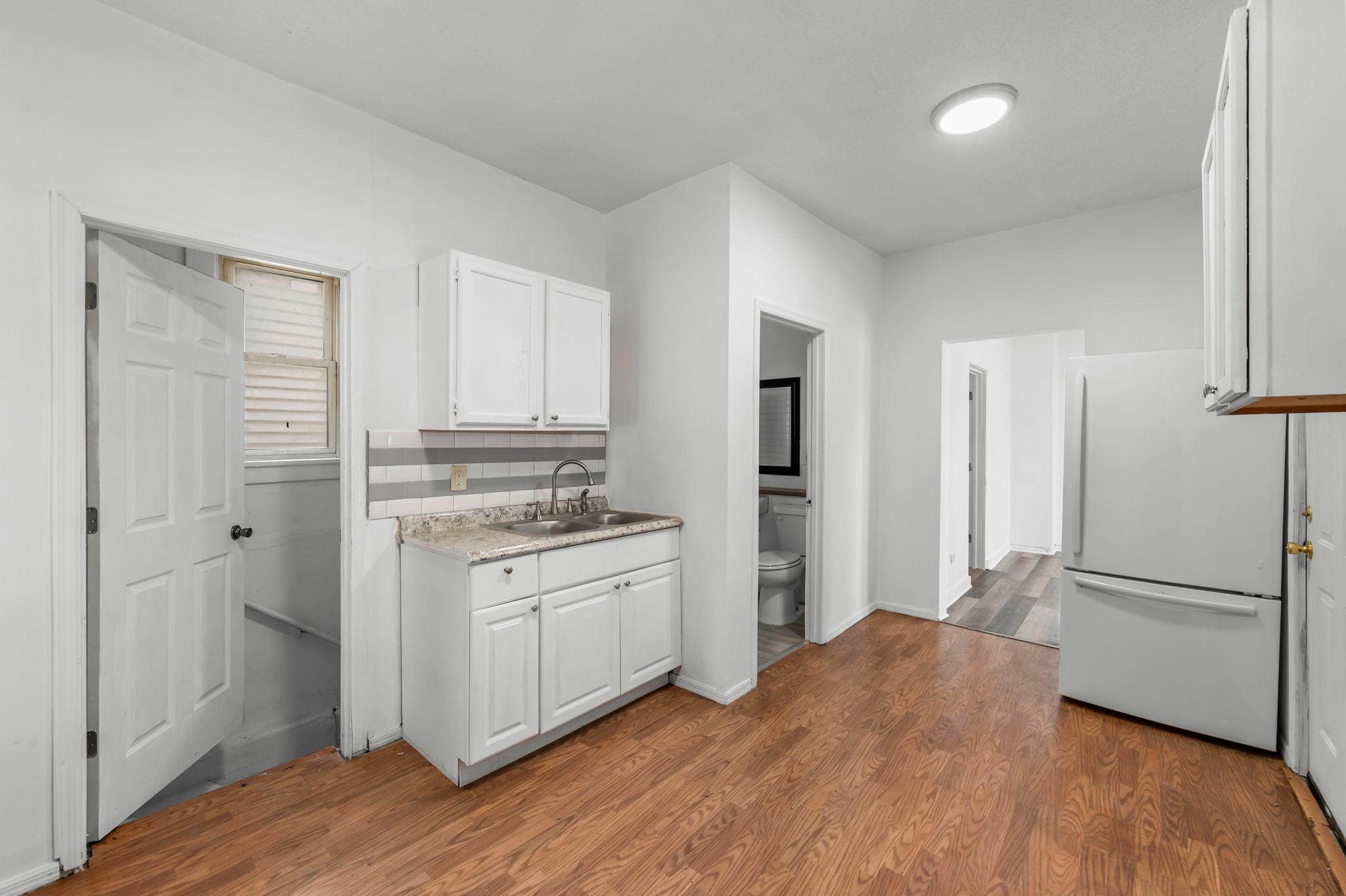 634 Van Buren Avenue